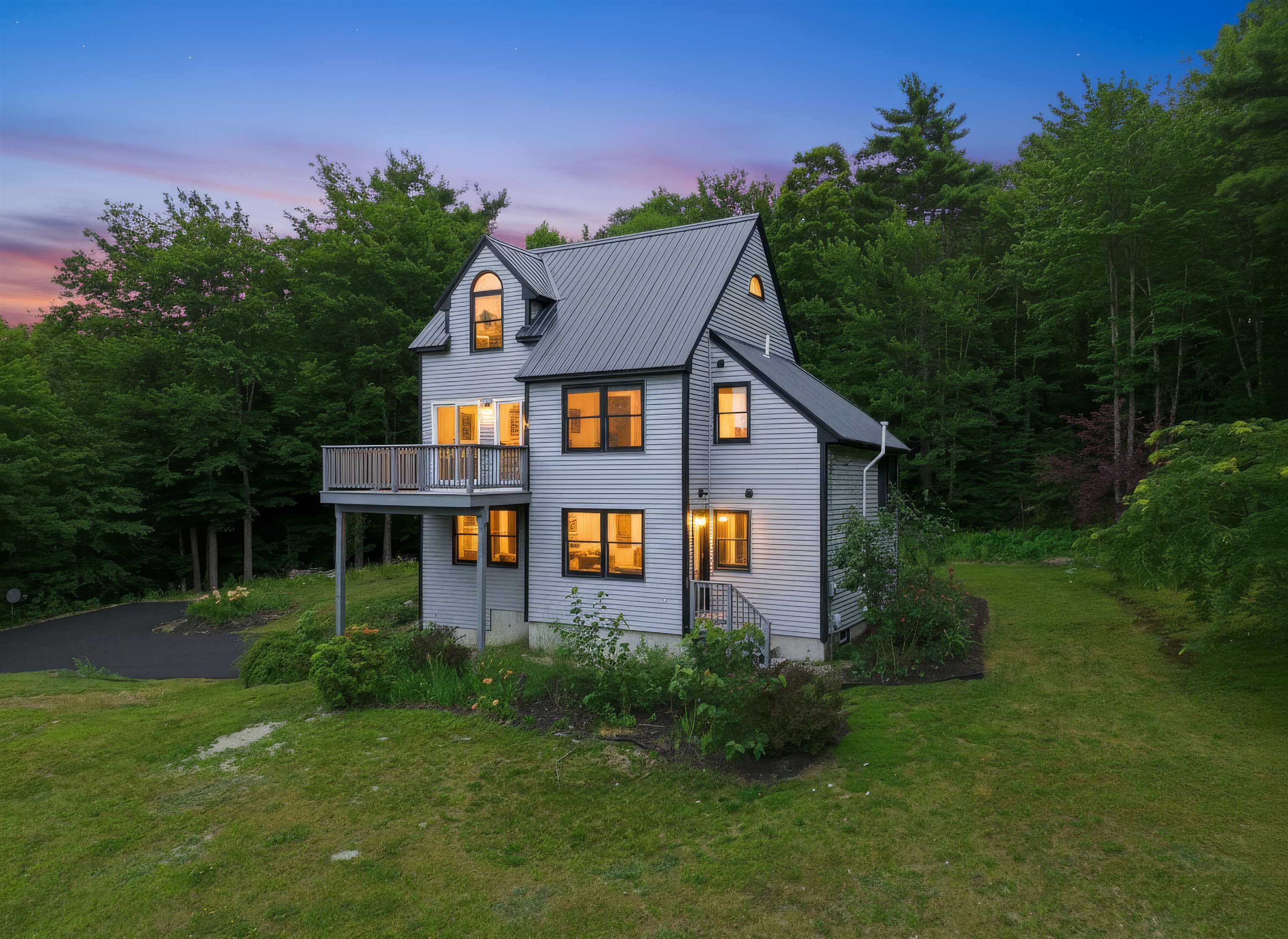 20 Alpine Meadows Rd, Wolfeboro, NH 03894
