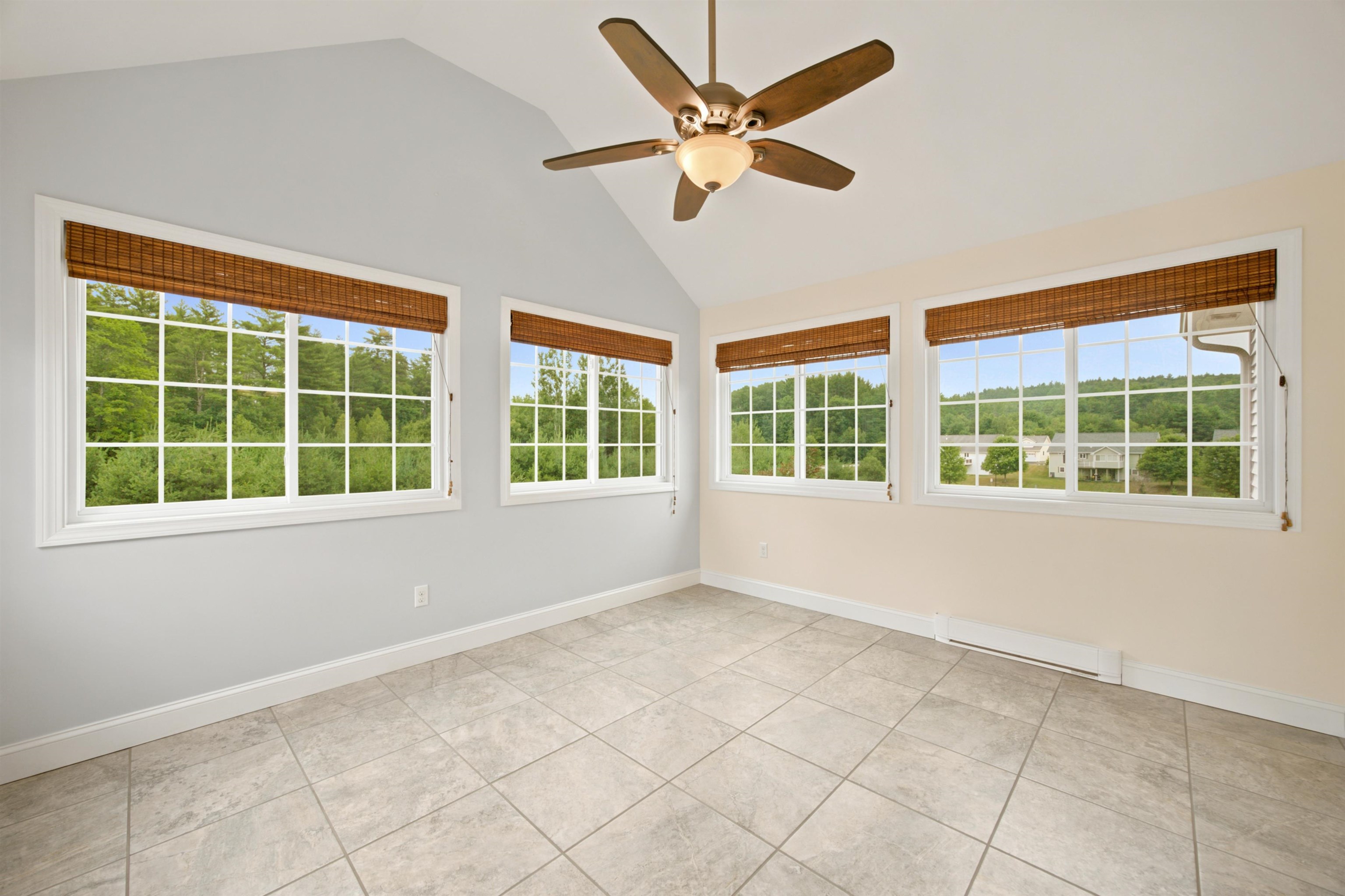 Roomy 3 Season Porch with woodland View