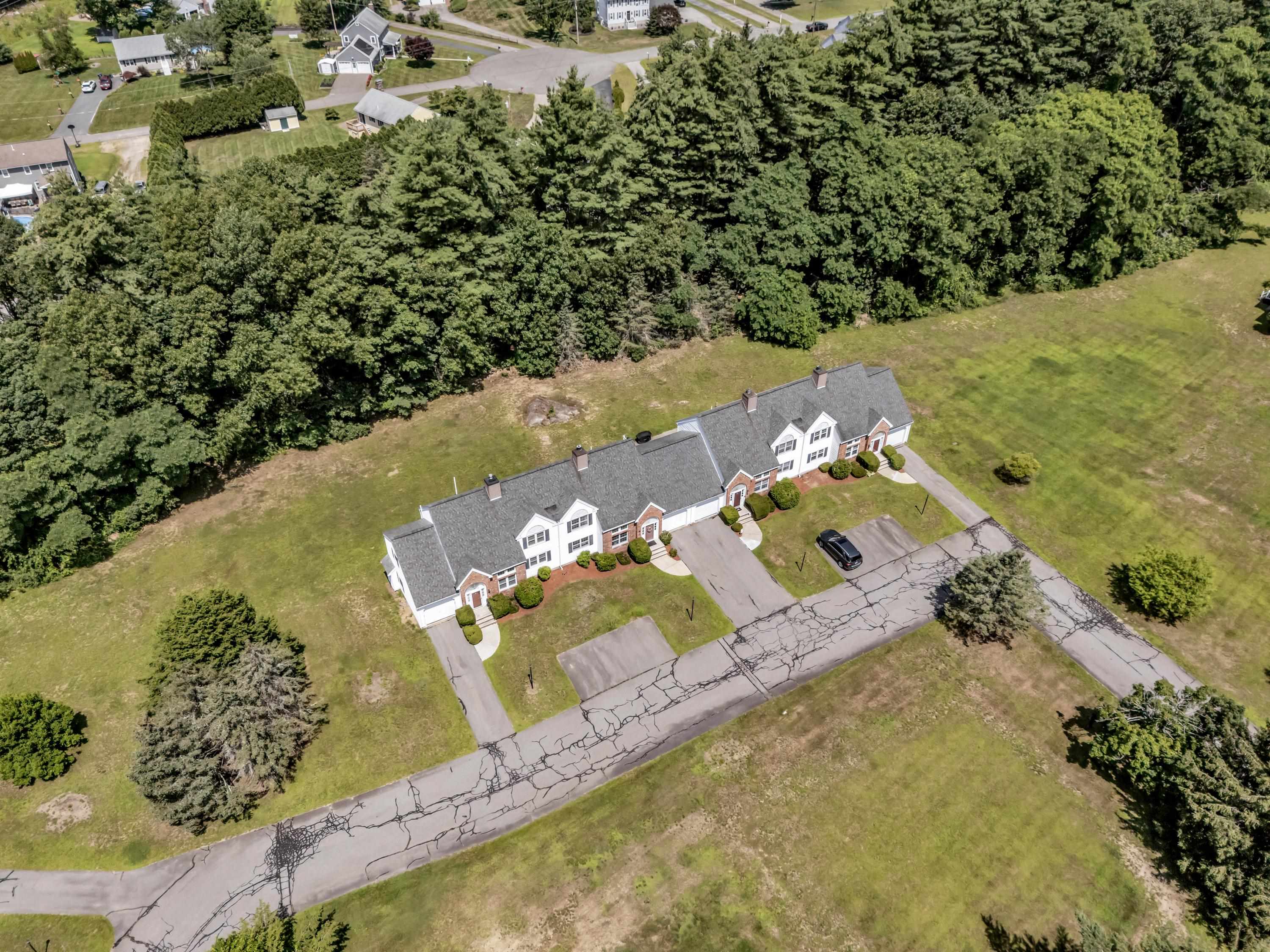 11 Stonebridge Dr #11, Plaistow, NH 03865