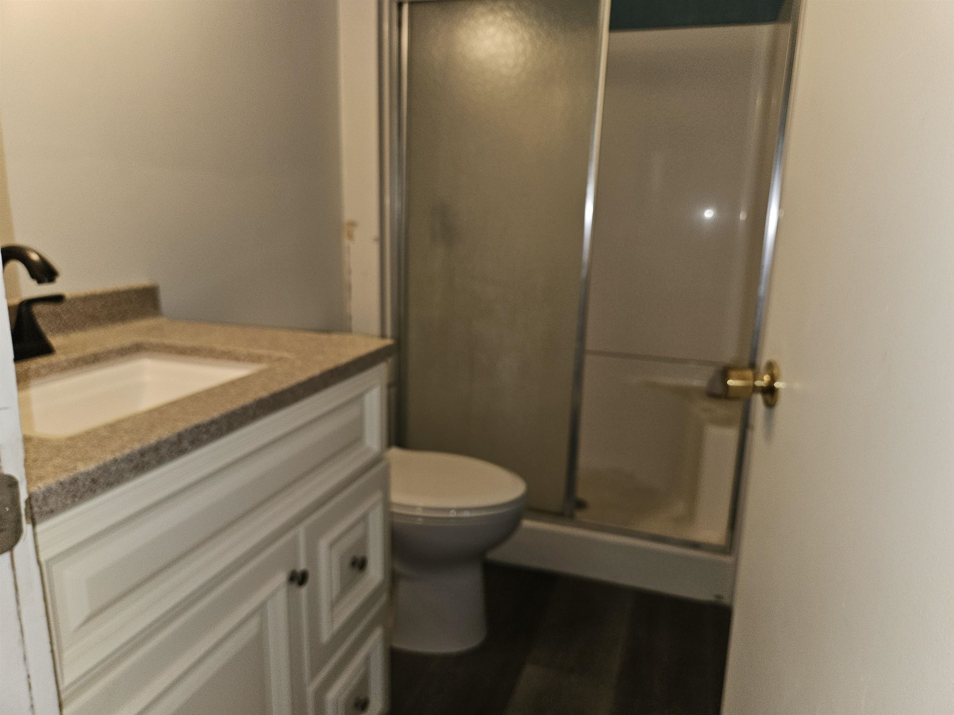 3 quarter bathroom