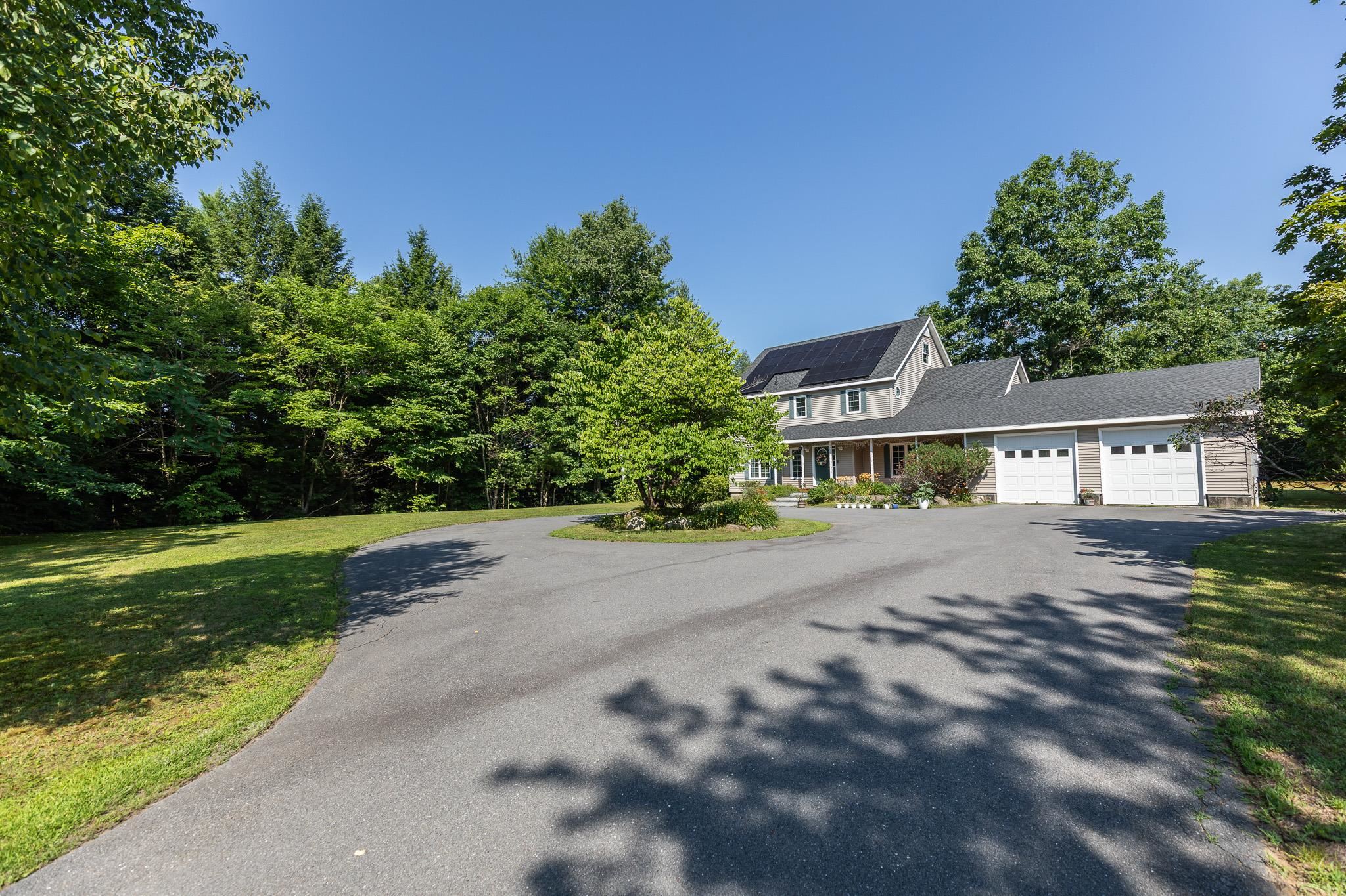 20 Wildwood Ave, Claremont, NH 03743
