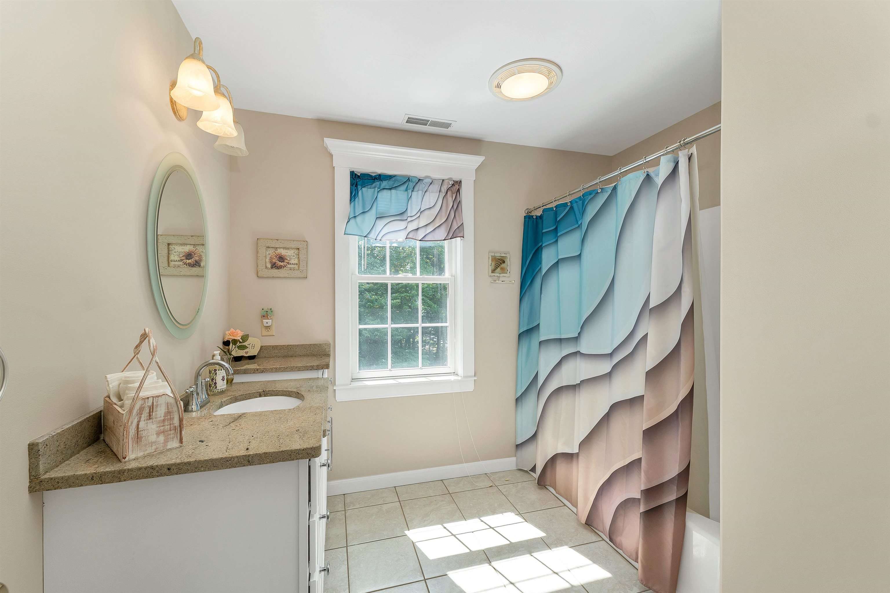 2nd fl full bath for additional 3 bedrooms