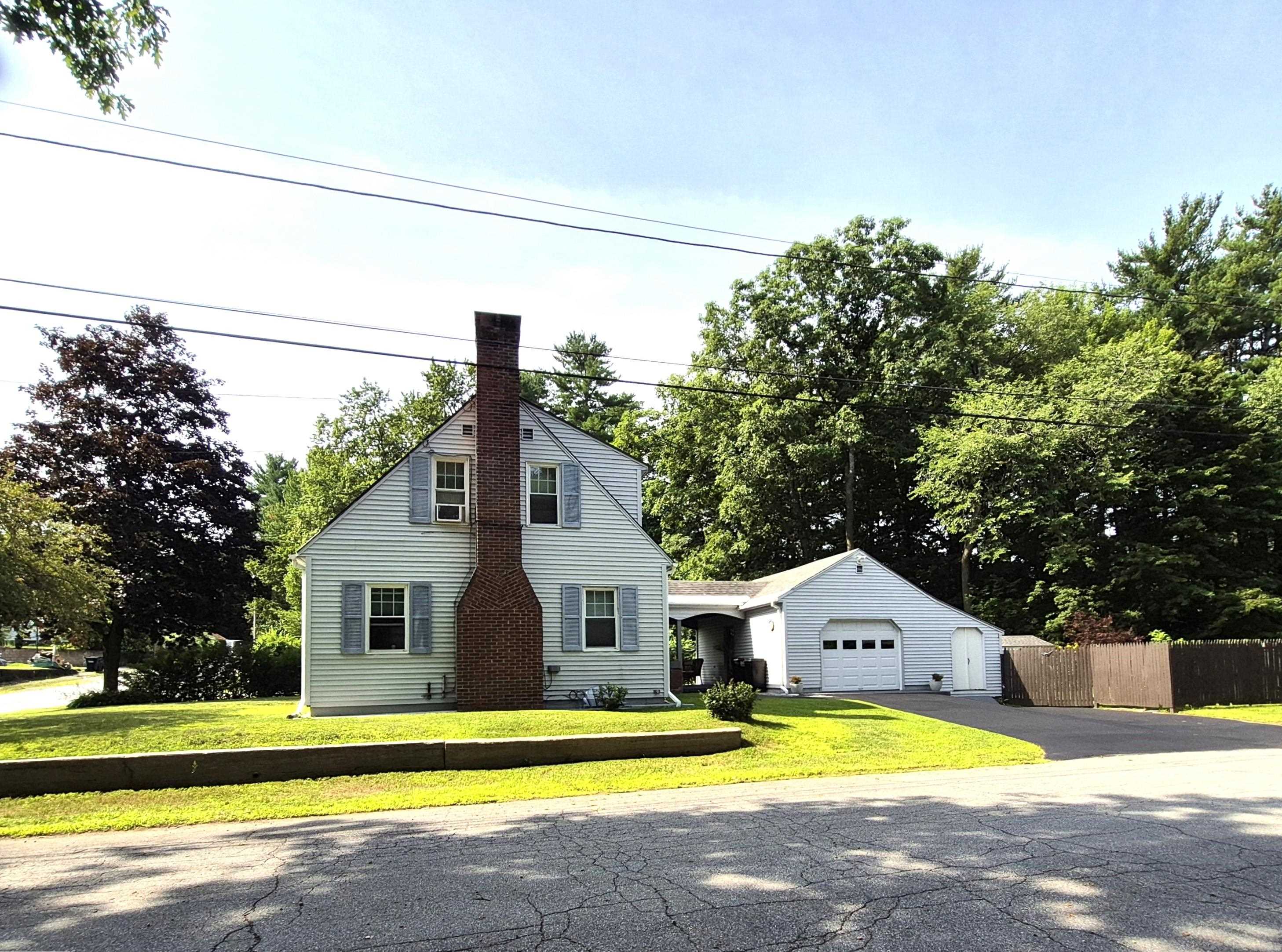 20 Bay Street, Claremont, NH photo 5