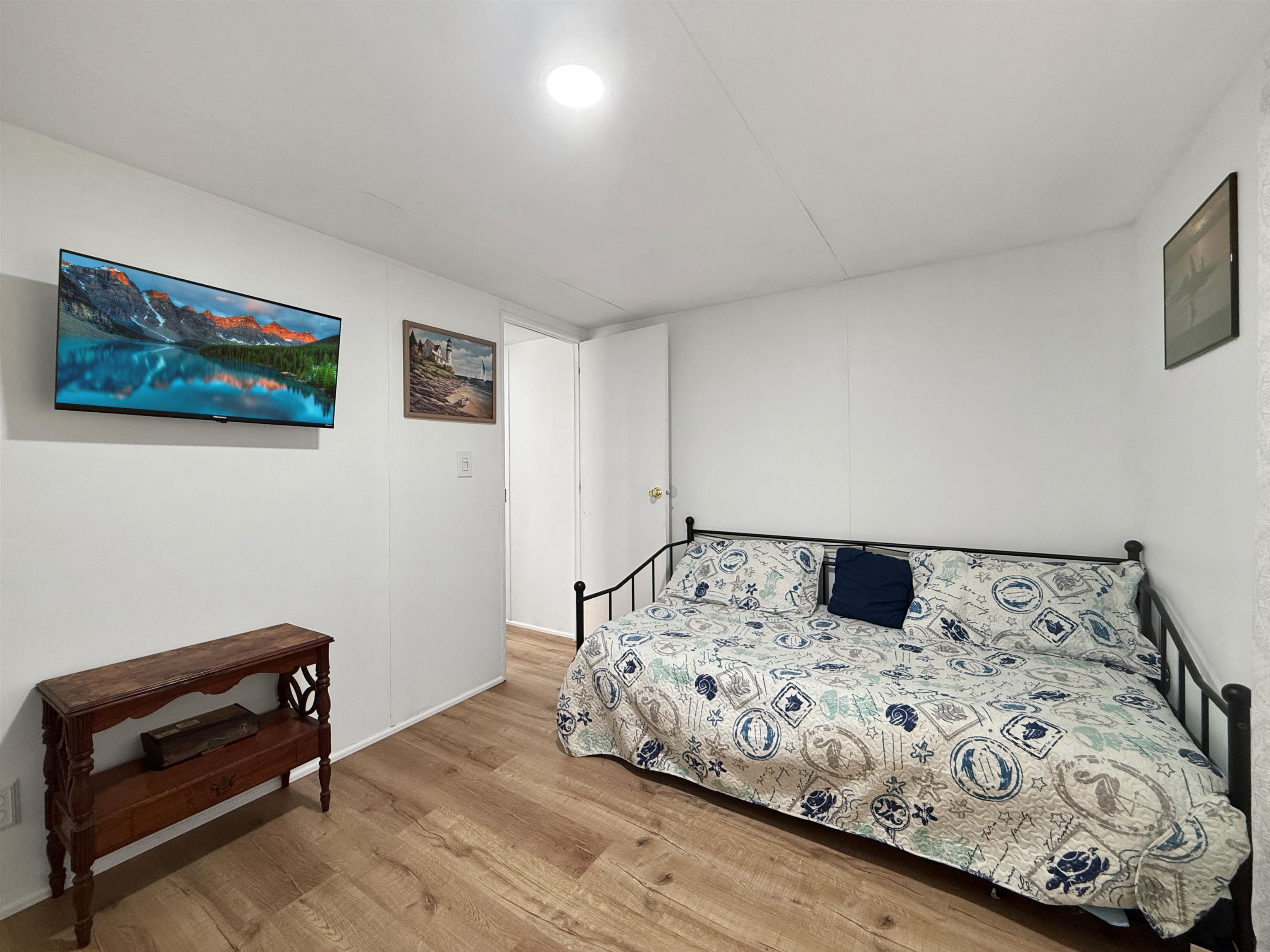 584 Bog Rd, Stratford, NH 03590