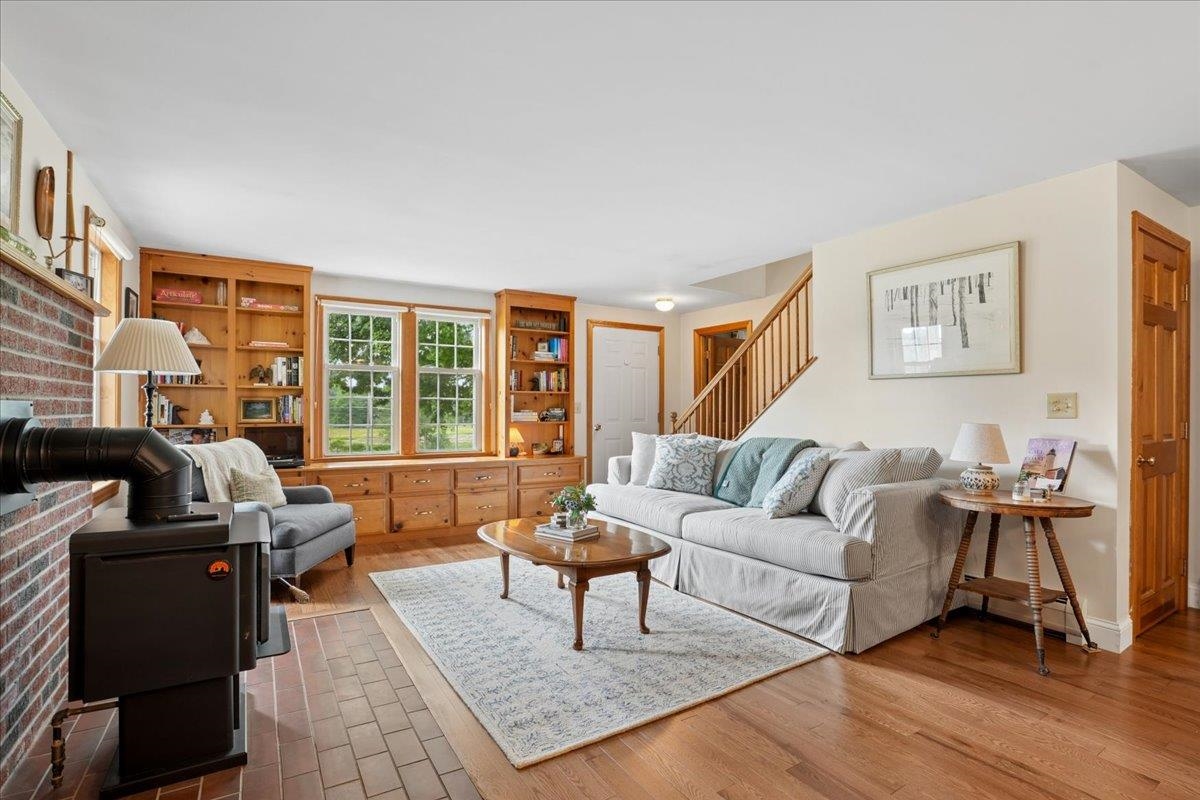 144 Packers Falls Rd, Durham, NH 03824