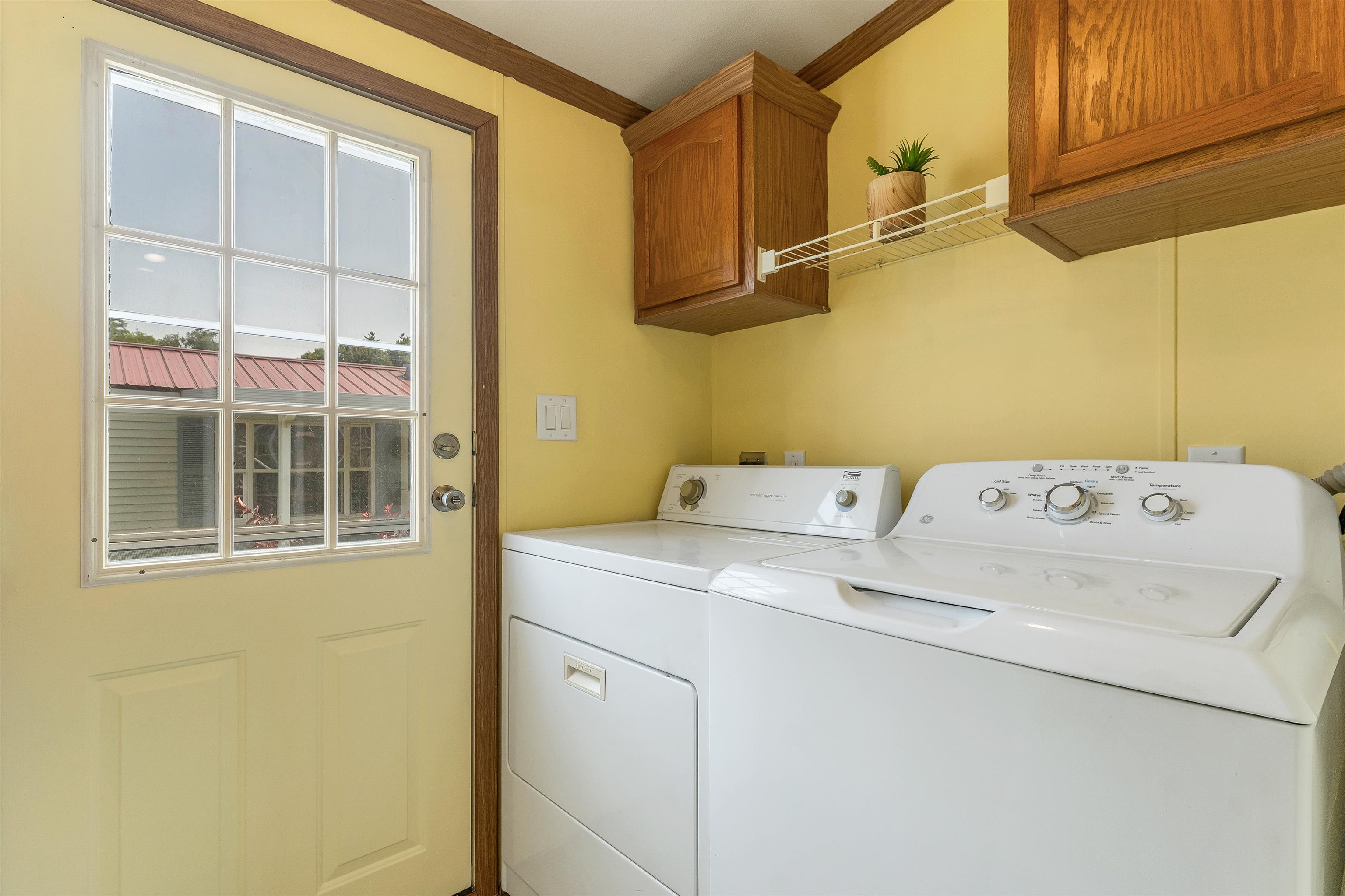 7 First St, Exeter, NH 03833