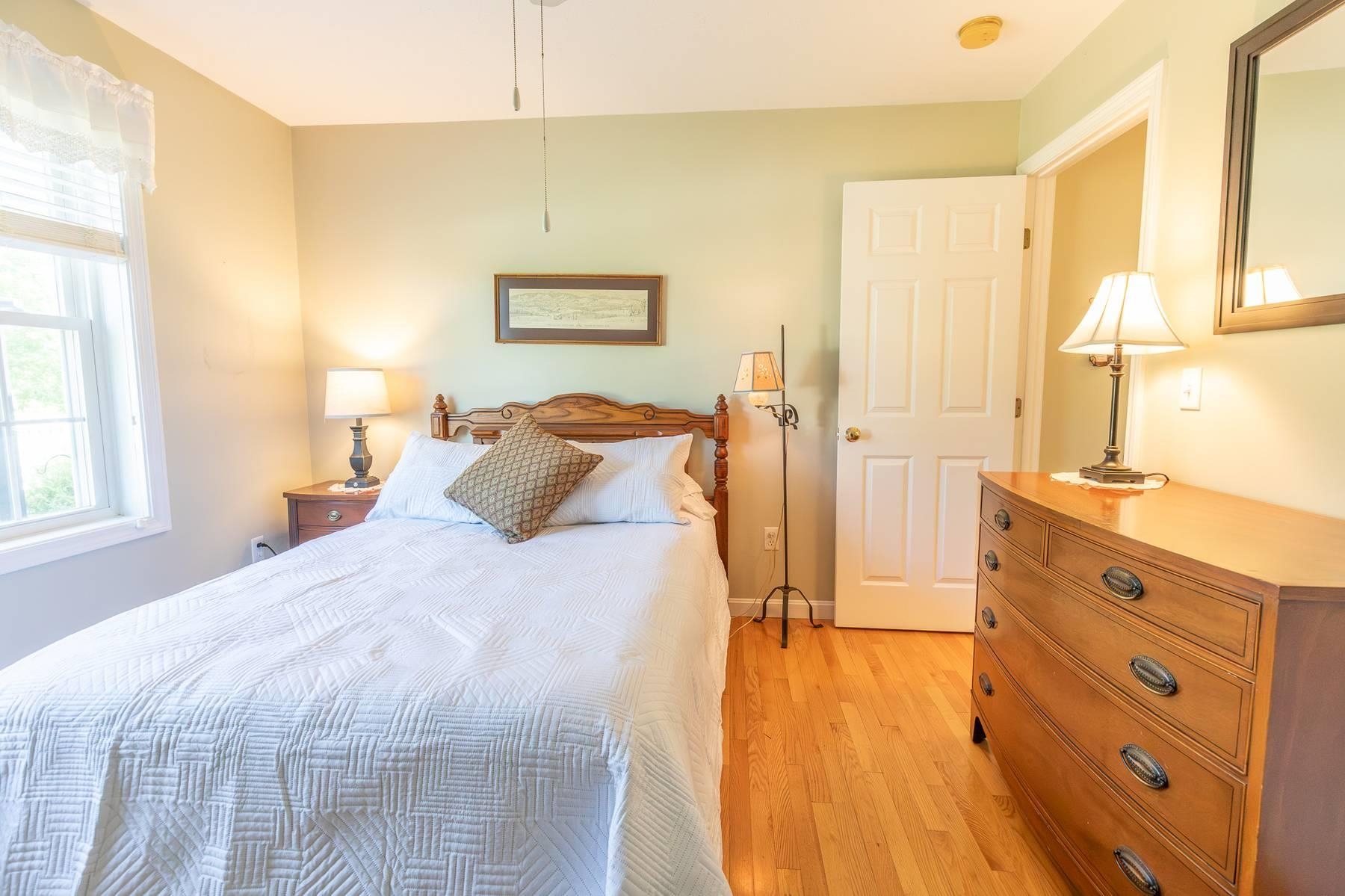 42 South Rd, Swanzey, NH 03446