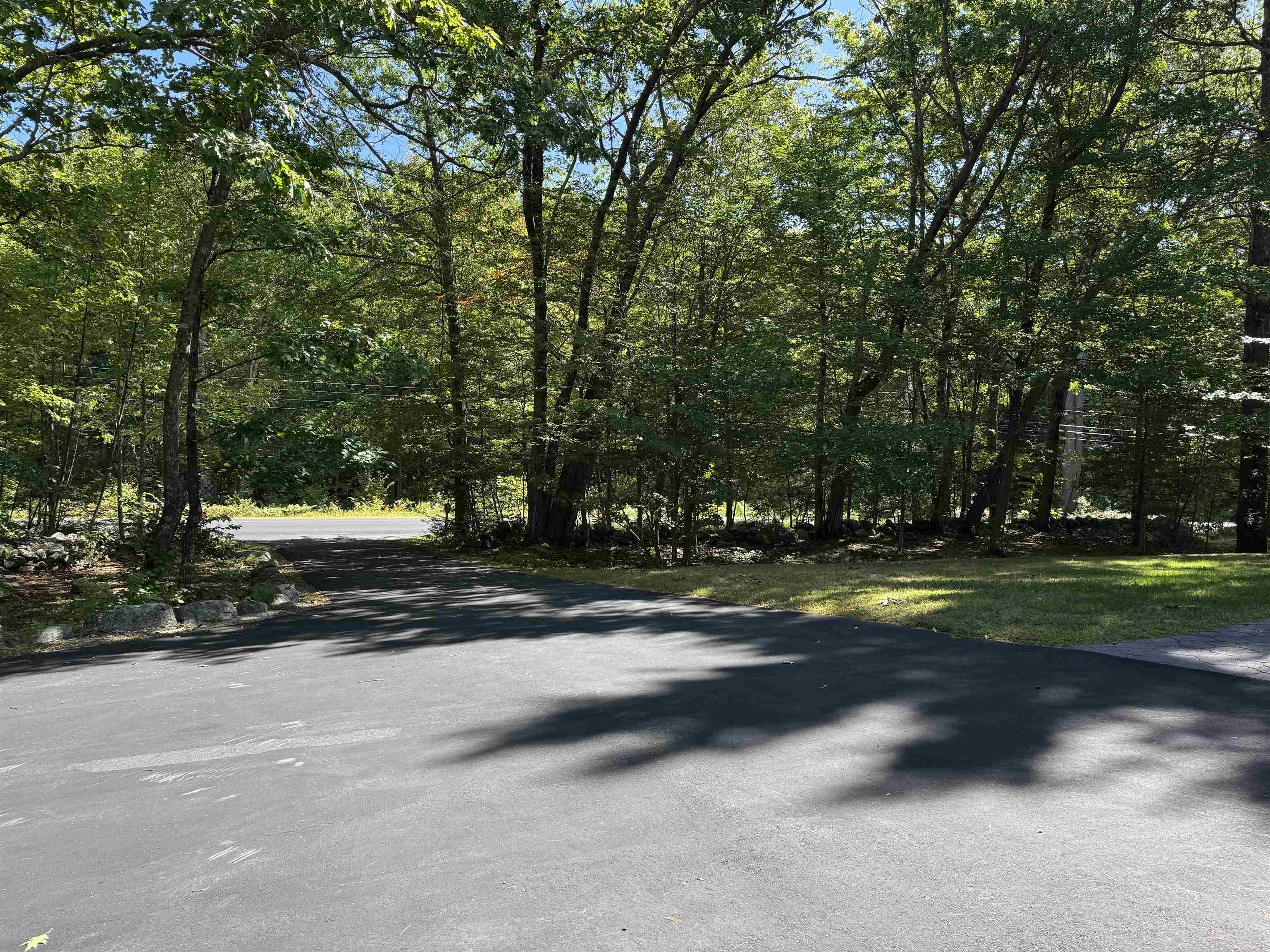 Photo 3 of Single family home for sale at 86 Avery Hill Rd, Alton Bay, NH 03810 | MLS# 5101099 | Listing updated on 2026-09-17