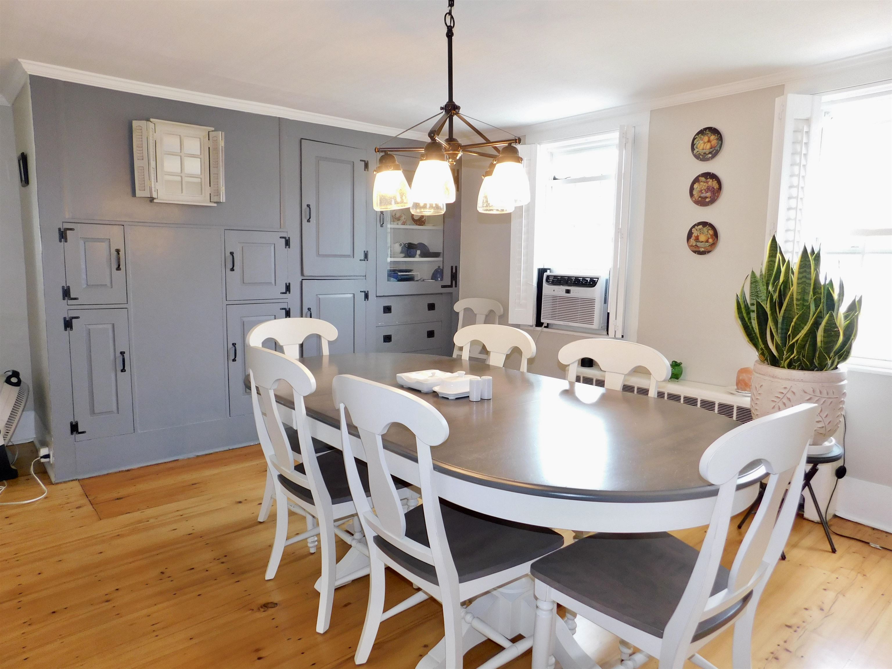 35 Maple St, Wilton, NH 03086