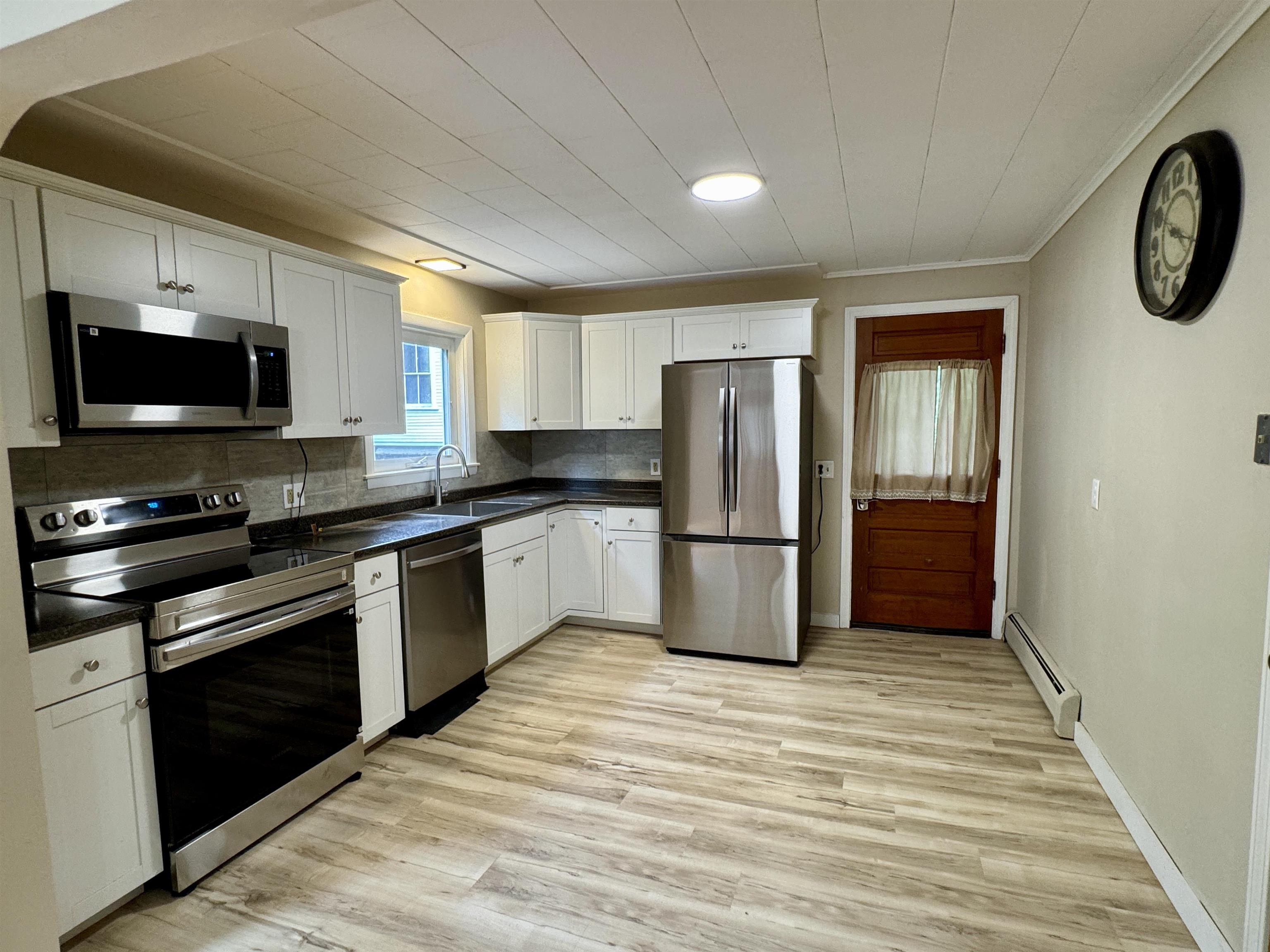 Photo 4 of Single family home for sale at 410 Main St, Derby, VT 08530 | MLS# 5101152 | Listing updated on 2026-09-18