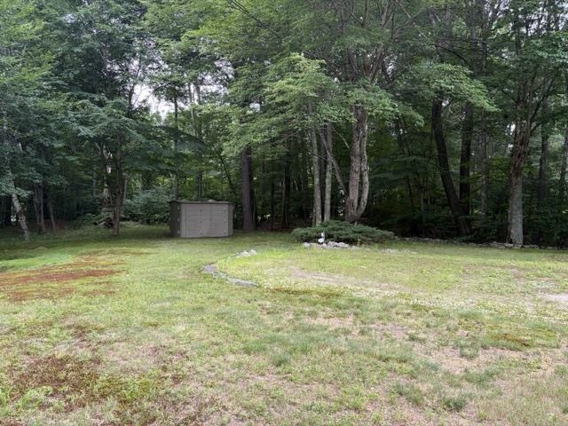 5 Mcenroe Dr, Londonderry, NH 03053