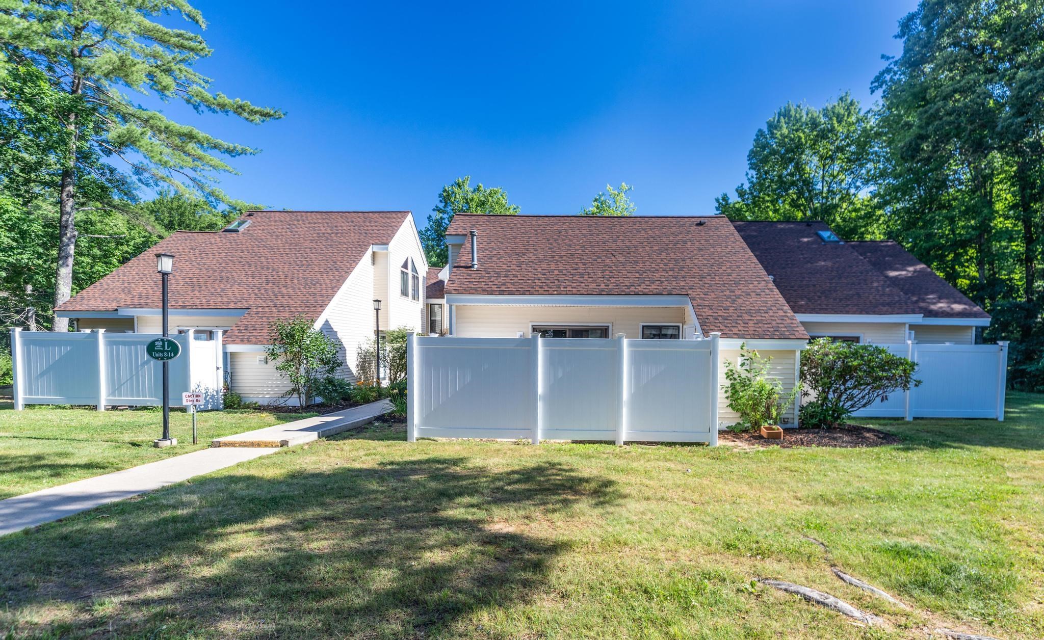 14 Franklin Hts, Rochester, NH 03866
