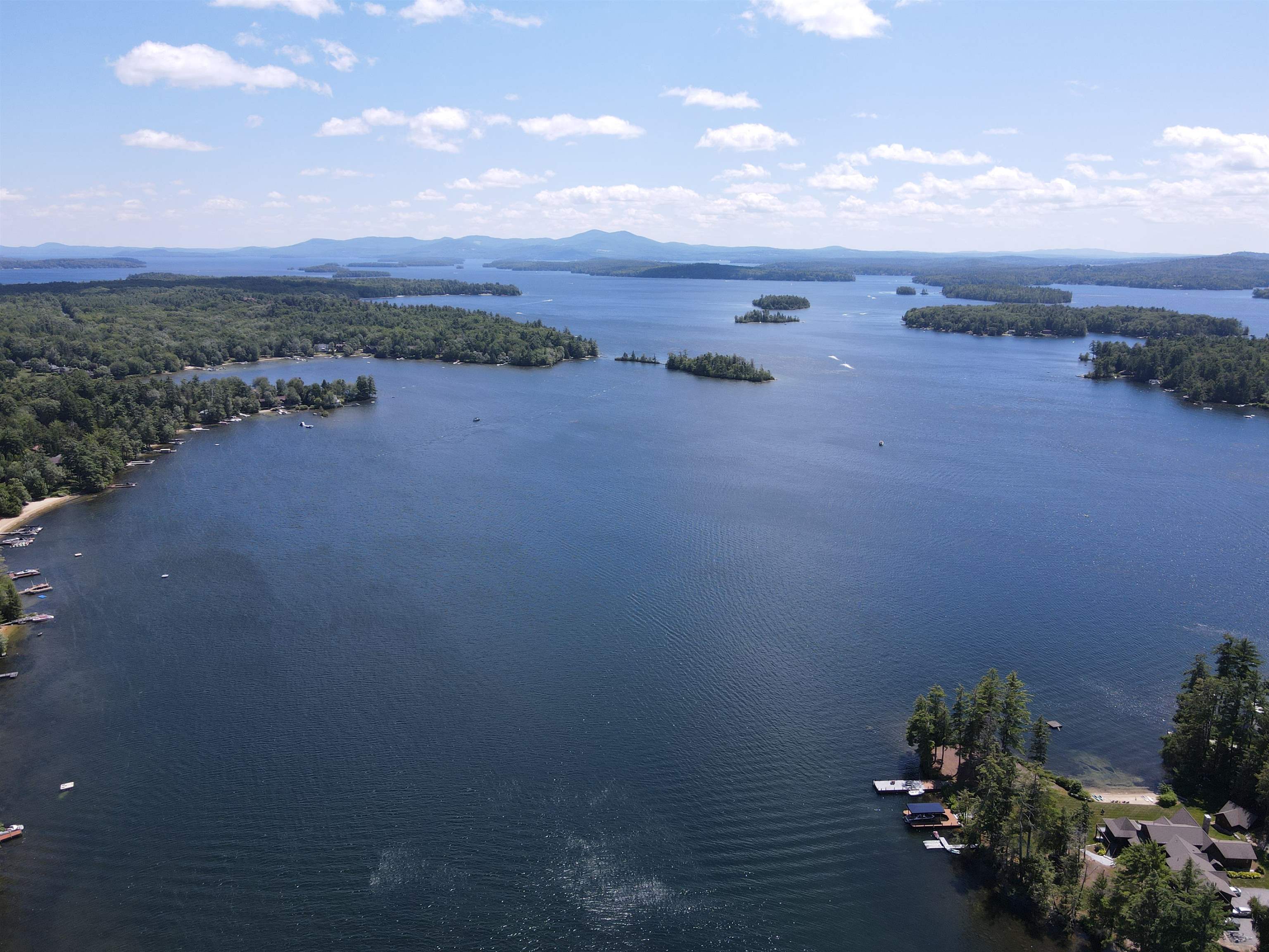 37 Tamwood Rd, Moultonborough, NH 03254