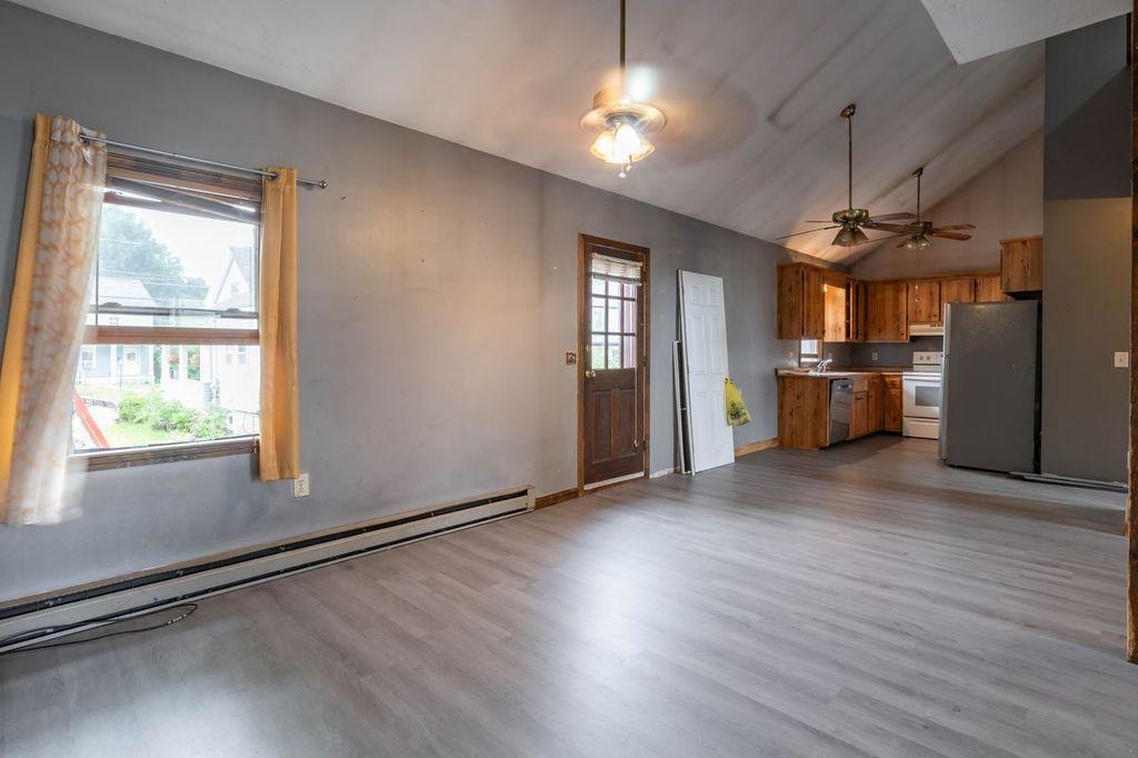 8-10 Ash St #8, Milford, NH 03055