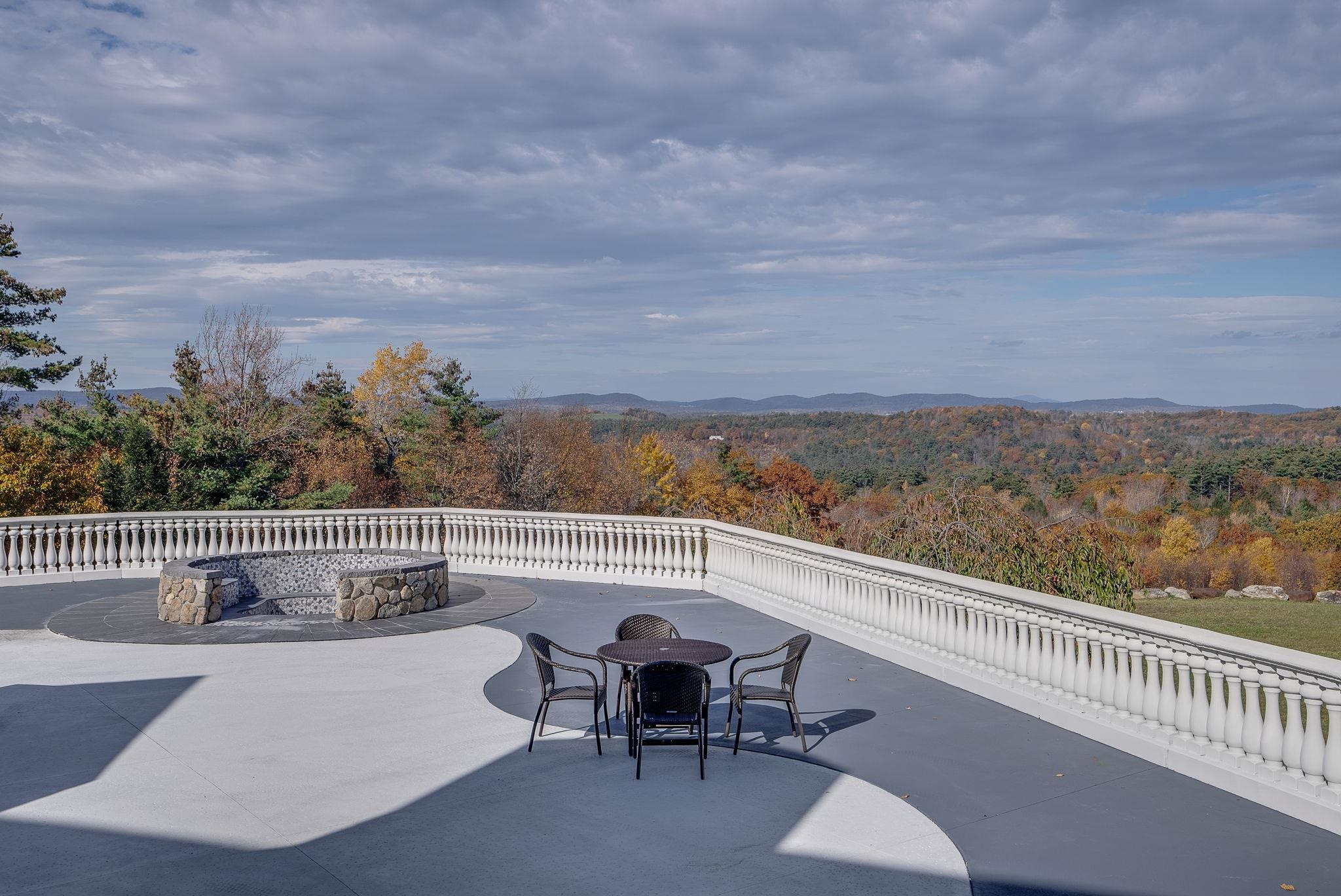 Grand Patio & Fire Pit to Enjoy Outdoor Views
