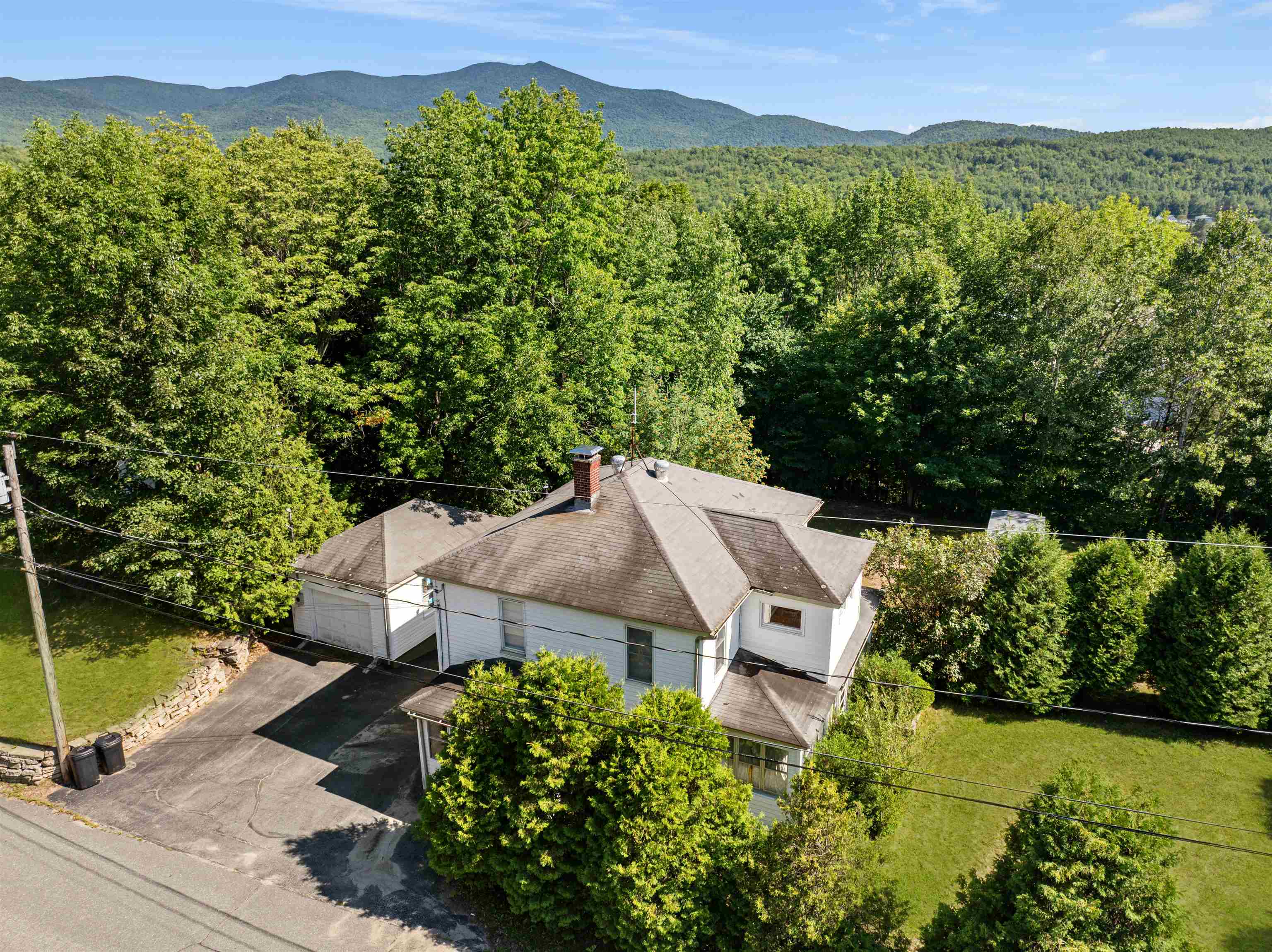 27 Hillside Ave, Northumberland, NH 03582
