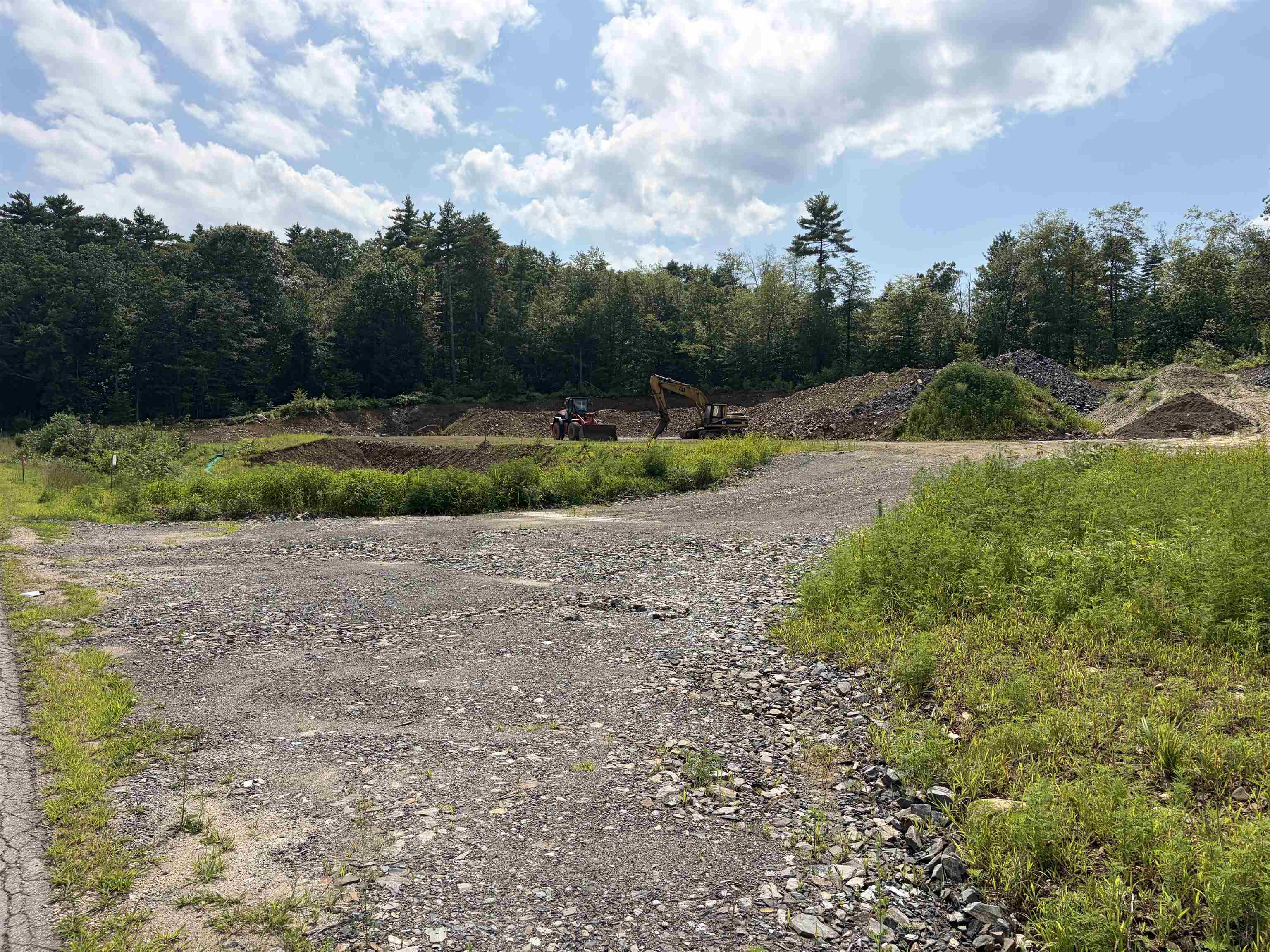 364 Calef Hw #016-038-004, Epping, NH 03042