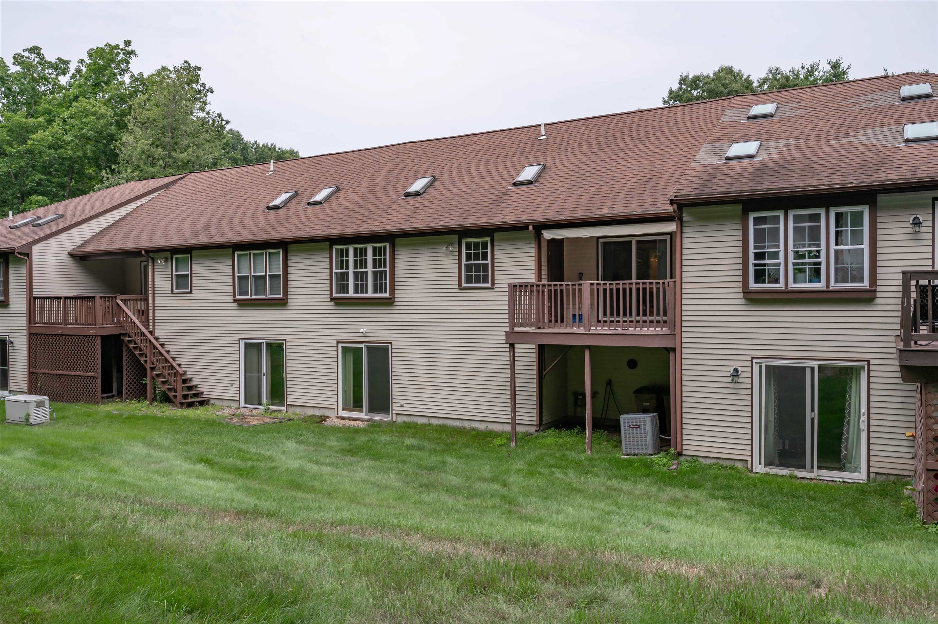 3 Chandler Dr, Atkinson, NH 03811
