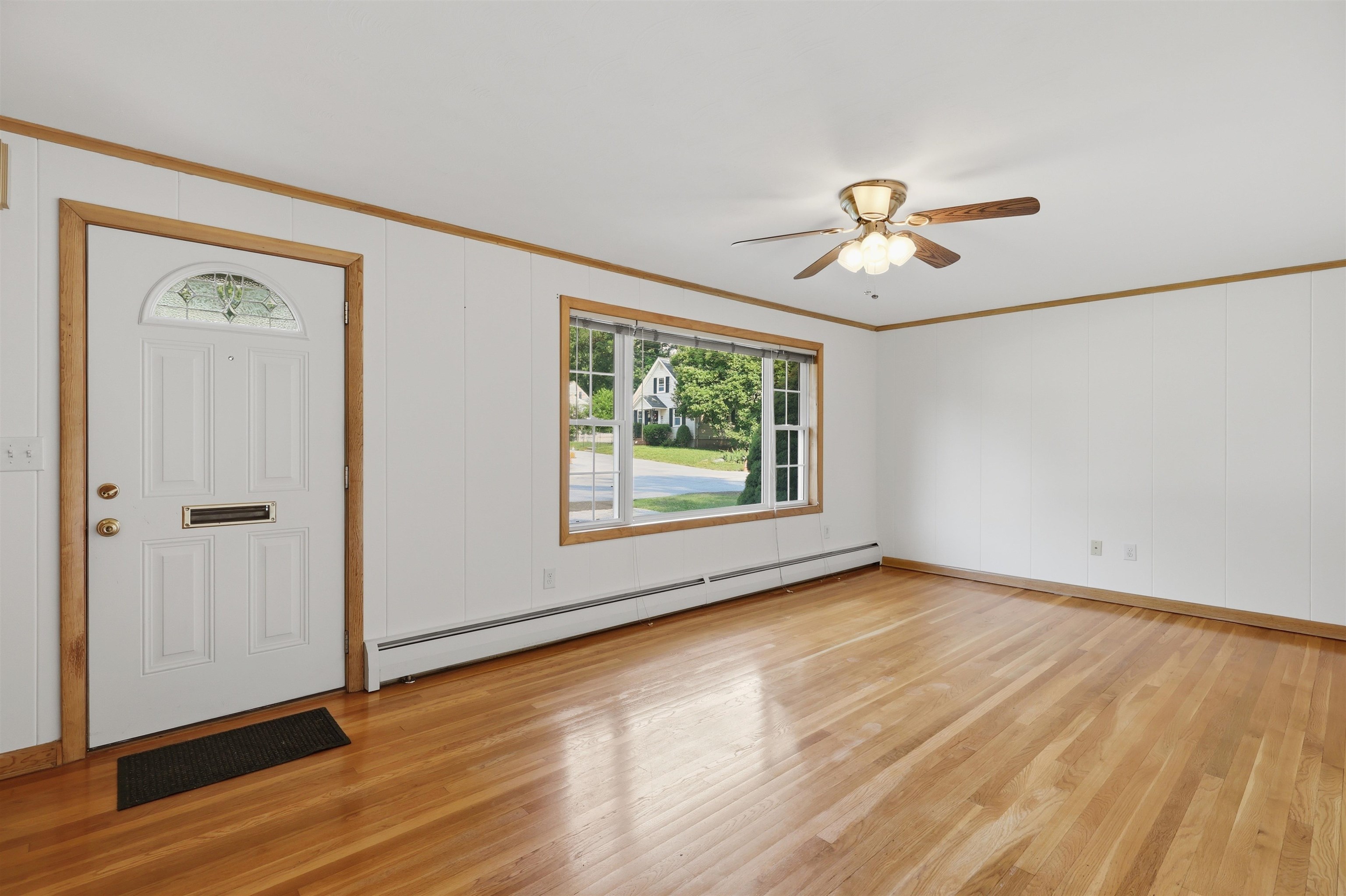 13 Sherman St, Nashua, NH 03064