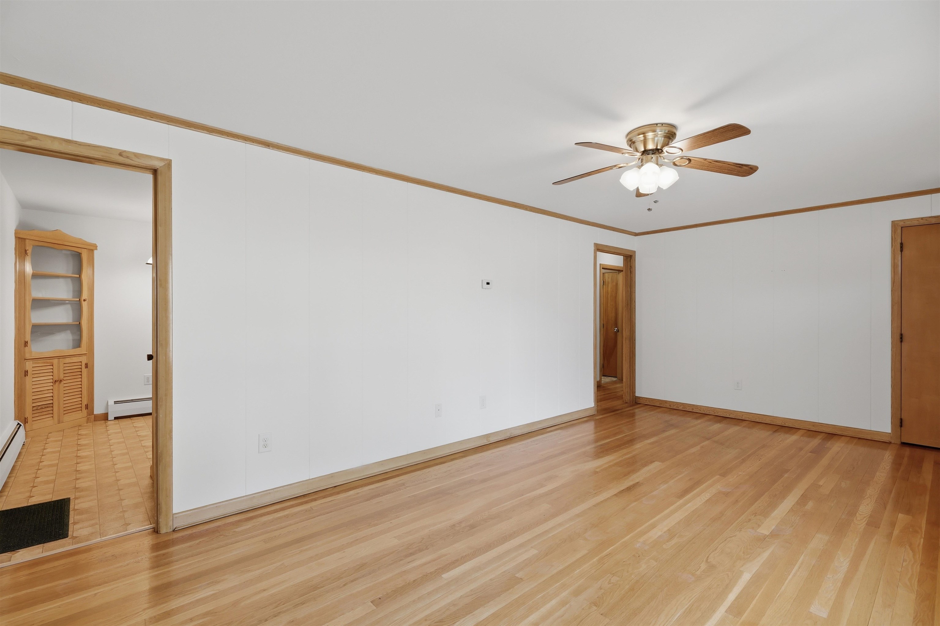 13 Sherman St, Nashua, NH 03064