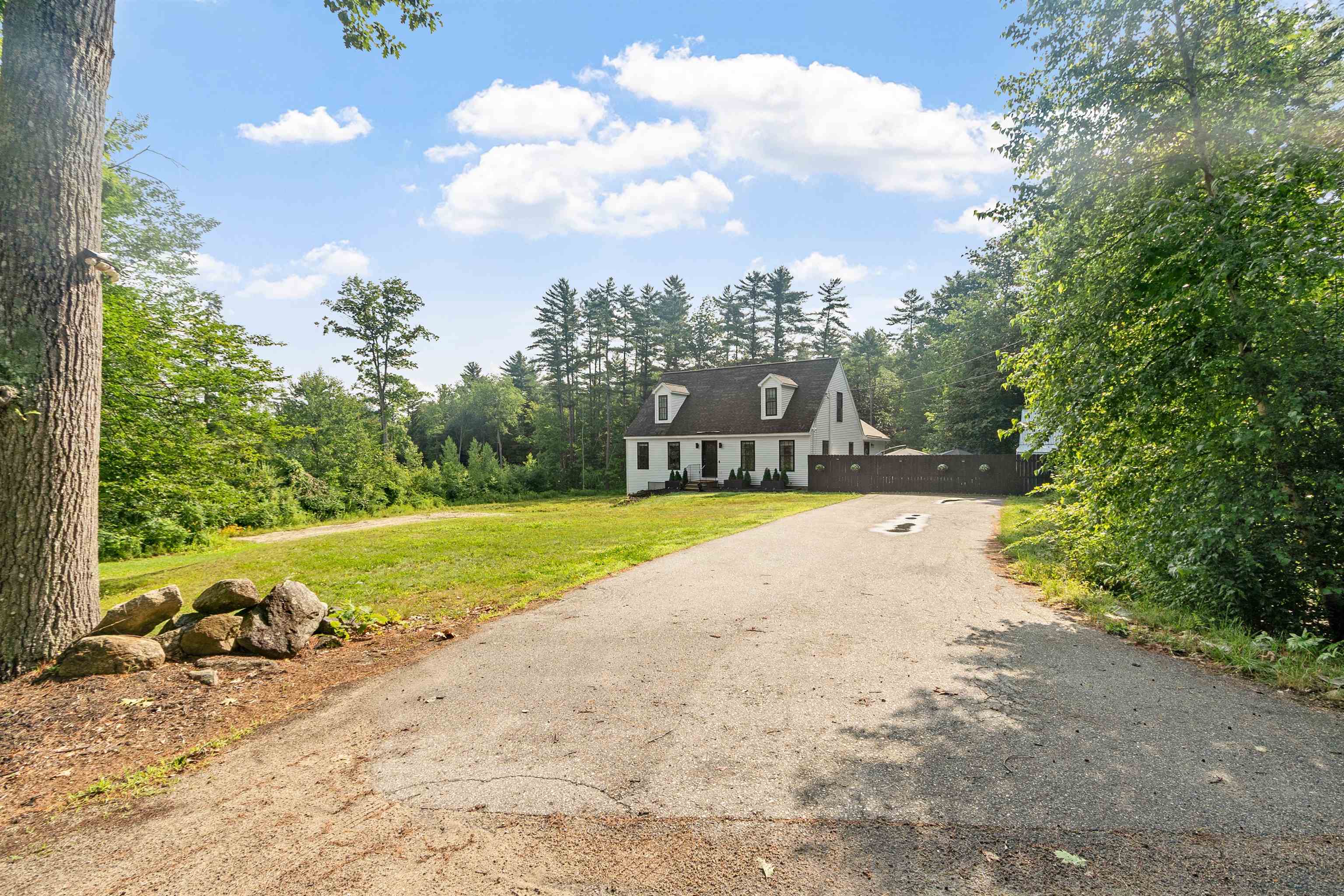 39 Waldron Hill Rd, Warner, NH 03278