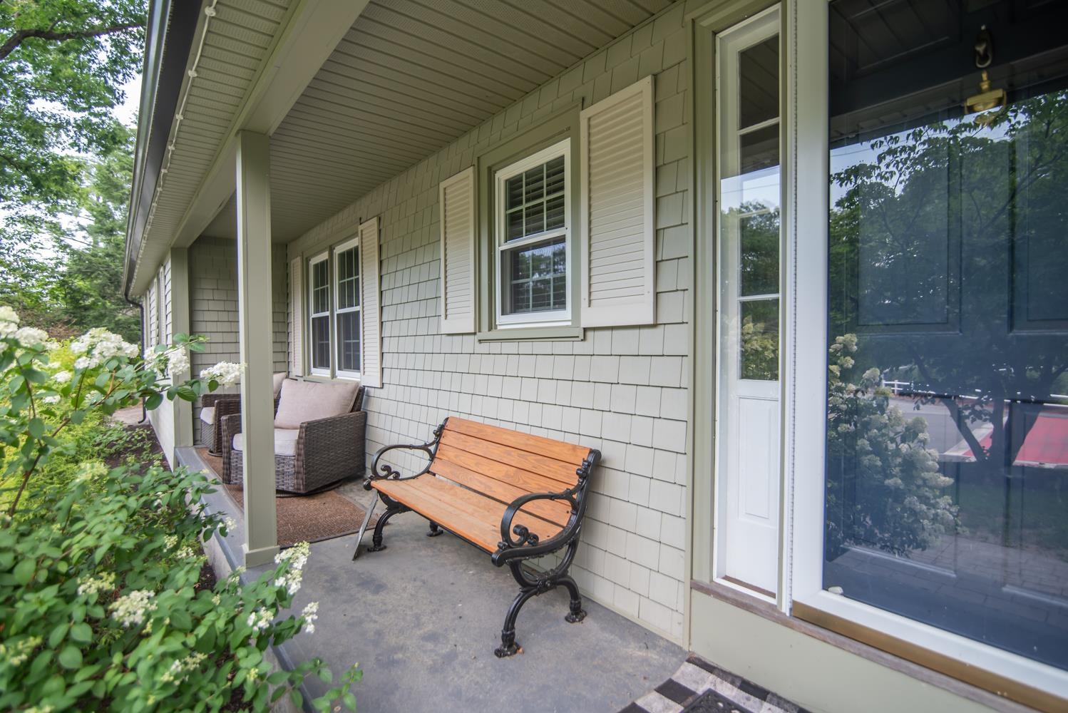 14 Birch Hill Dr, Nashua, NH 03063