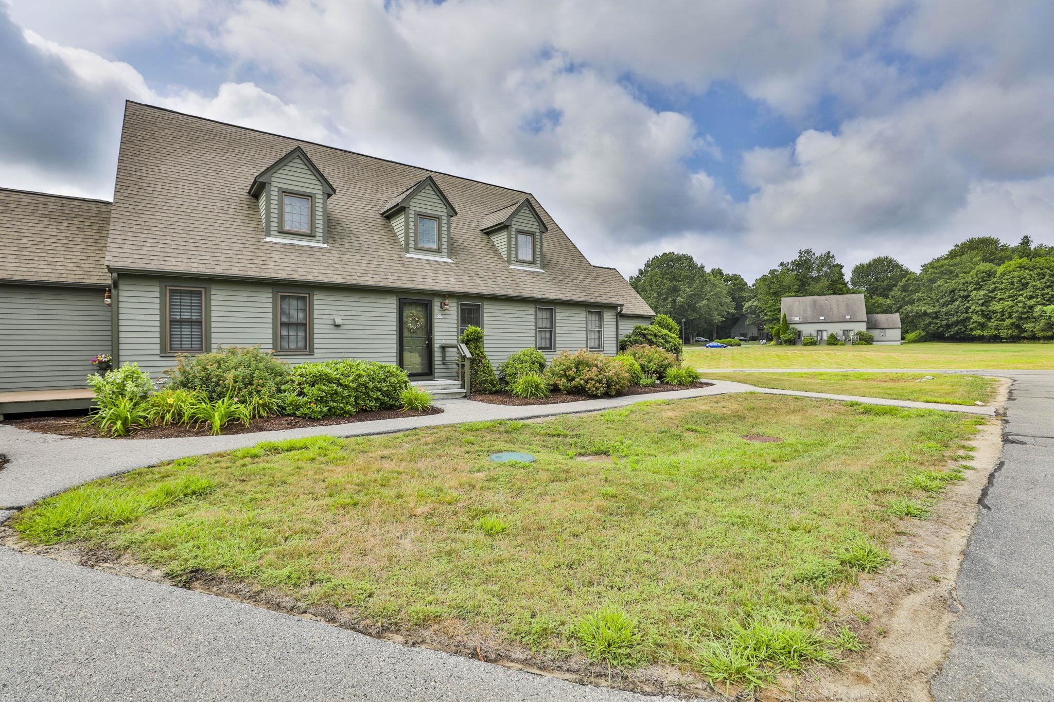 26 Montrose Dr #26, Stratham, NH 03885