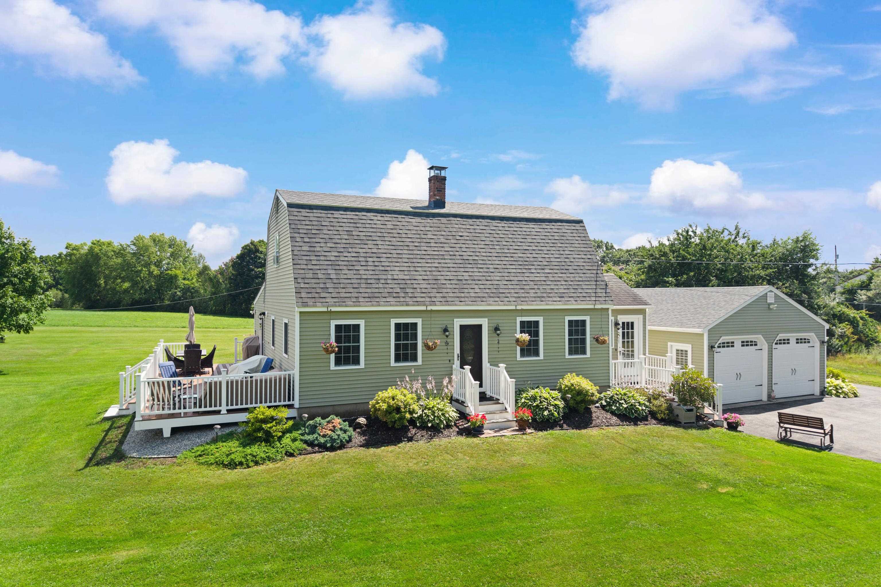72 Hidden Ln, Northfield, NH 03276
