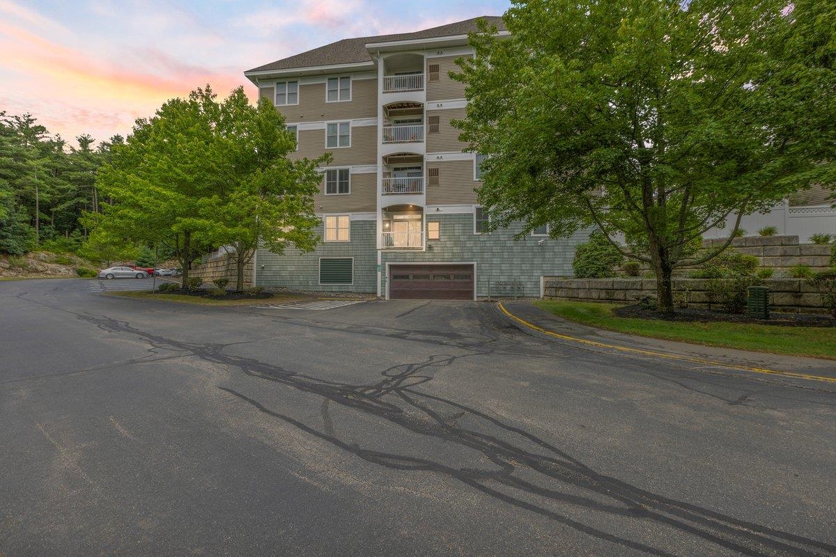 5 Sally Sweets Way #118, Salem, NH 03079