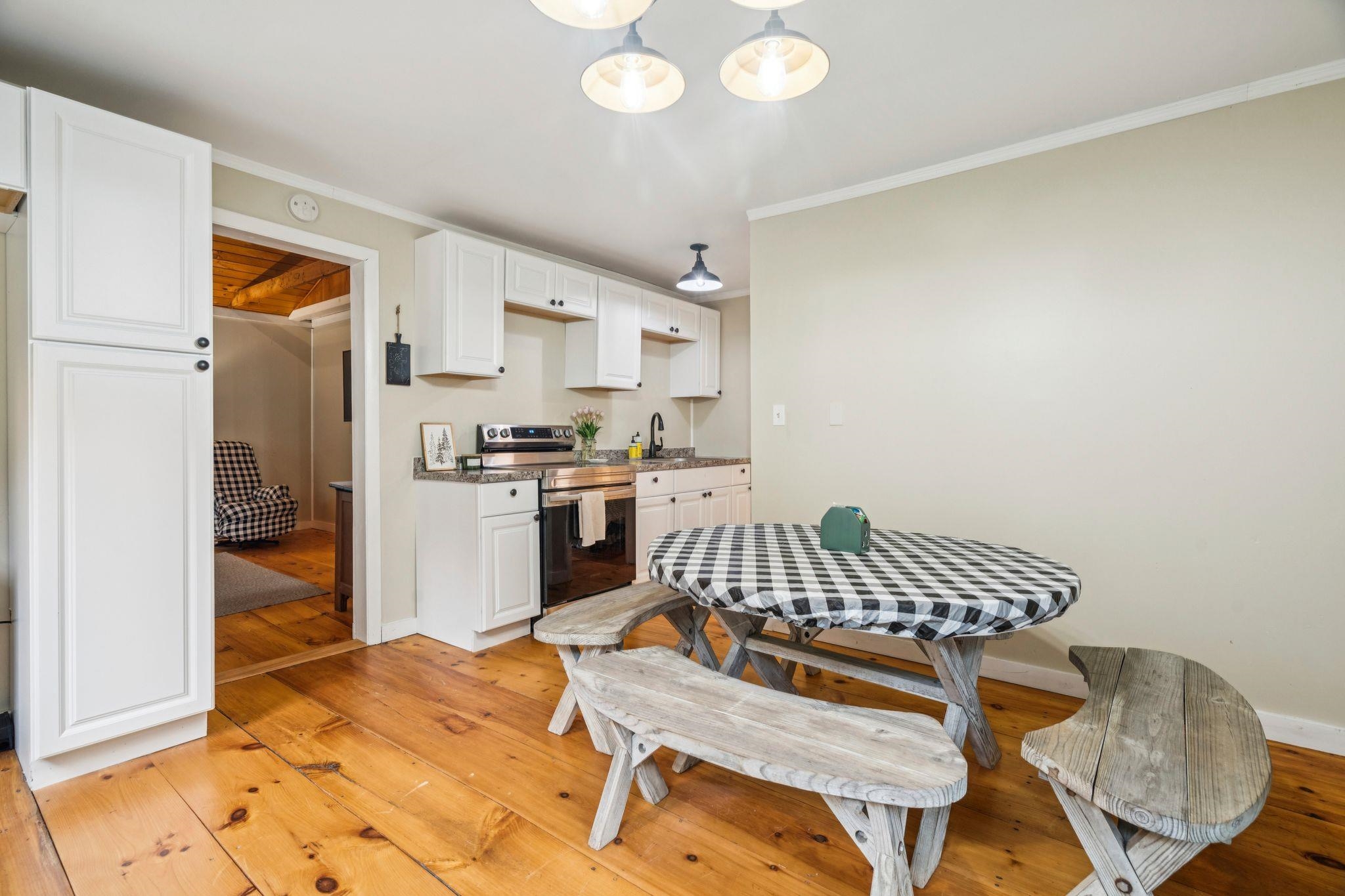 Dining in guest cabin