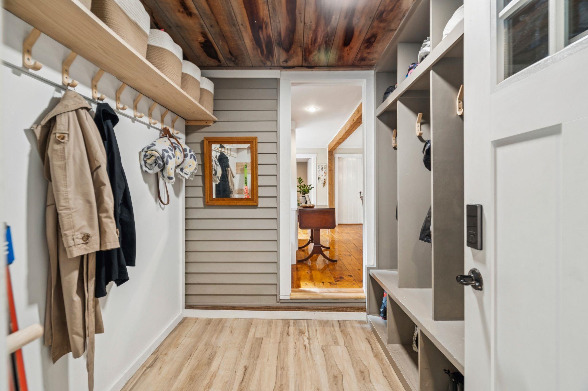 Large mudroom for all of your things