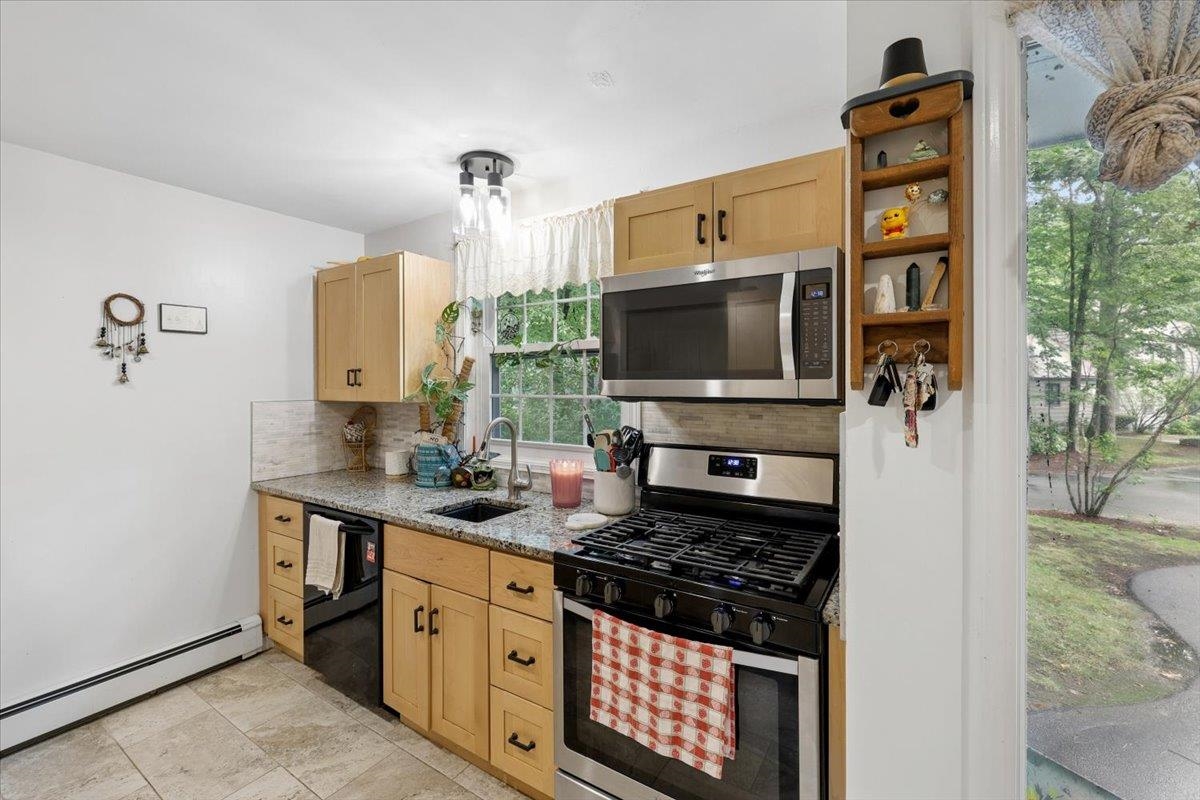 1465 Hooksett Rd #108, Hooksett, NH 03106