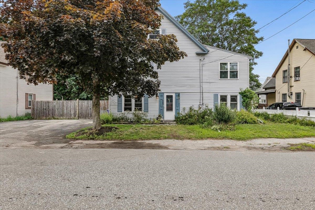 549 Lake Ave, Manchester, NH 03103