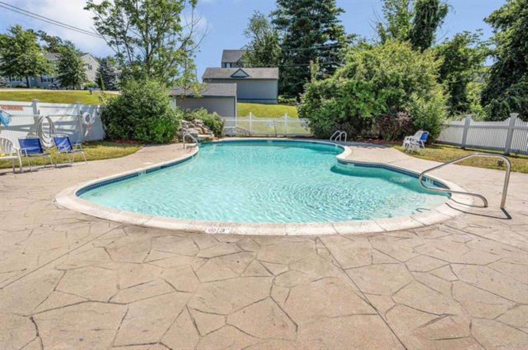 108 Eastern Ave #201, Manchester, NH 03104