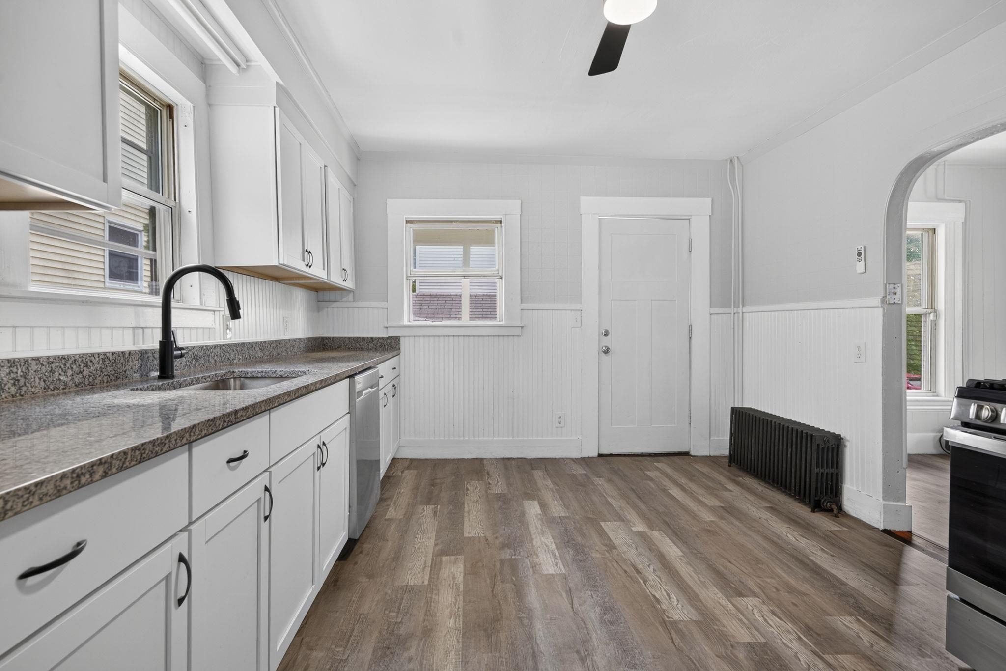 571 Amherst Street, Manchester, NH photo 4