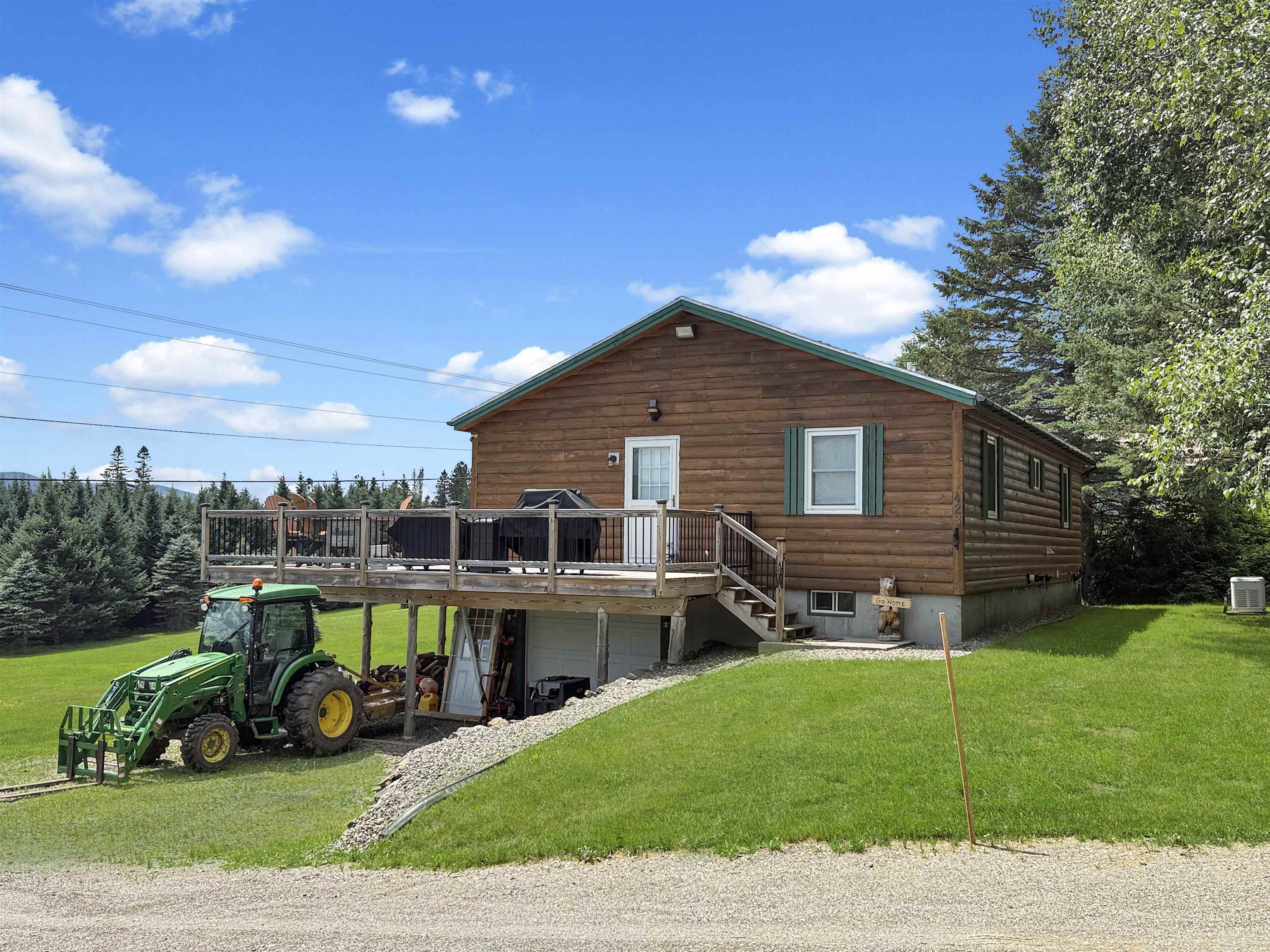 428 E Colebrook Rd, Colebrook, NH 03576