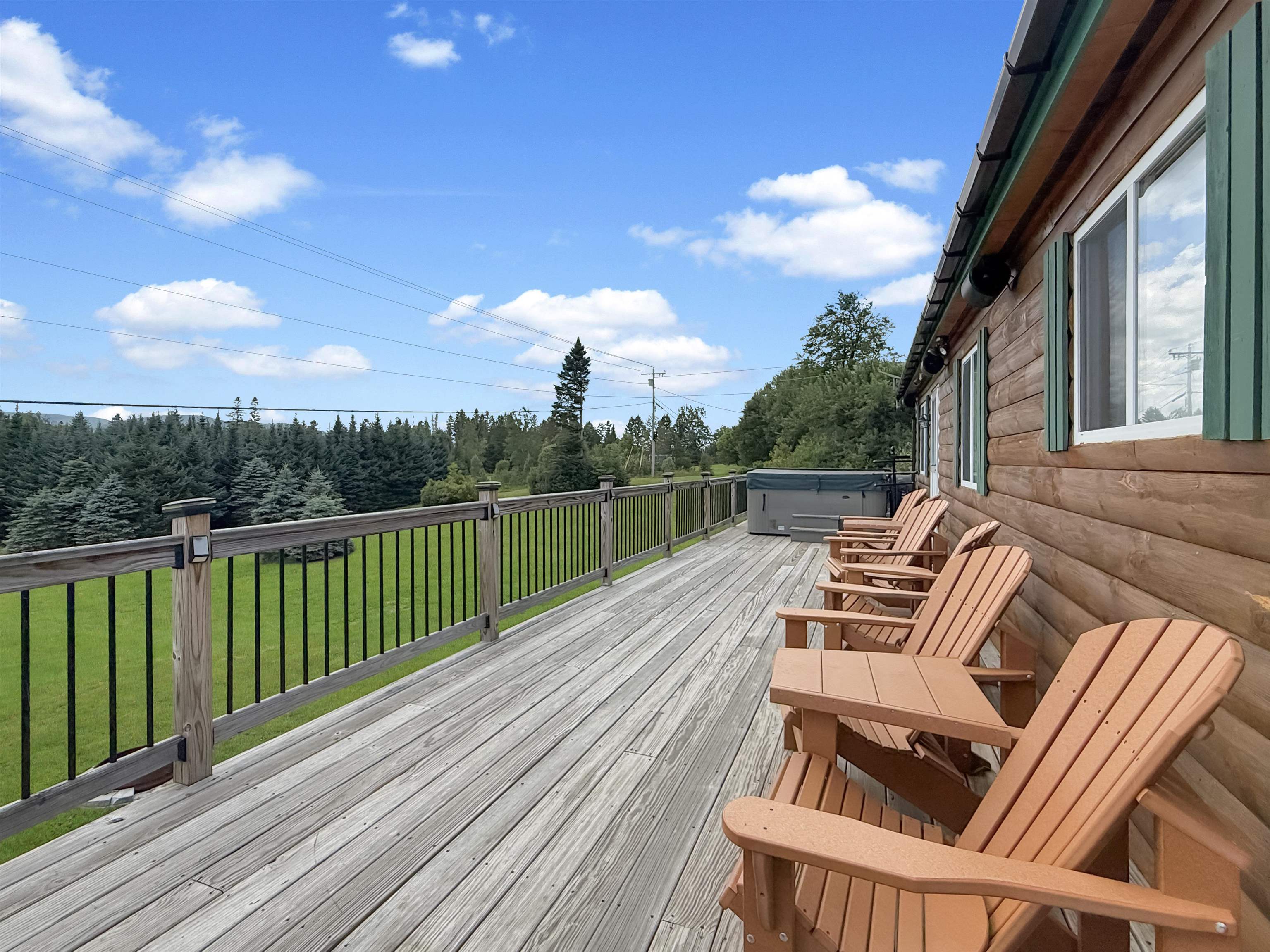 428 E Colebrook Rd, Colebrook, NH 03576