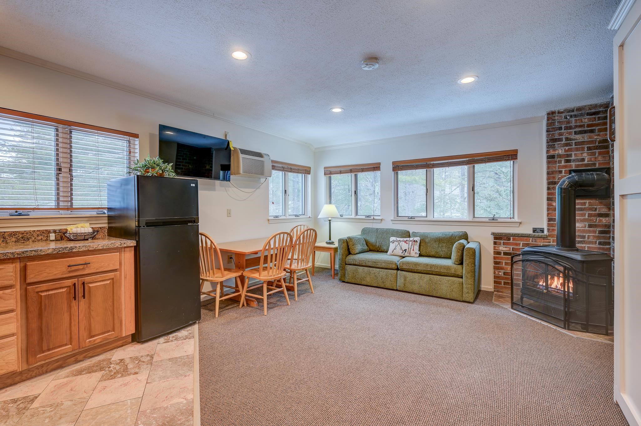 8T River Run Dr #T, Bartlett, NH 03812