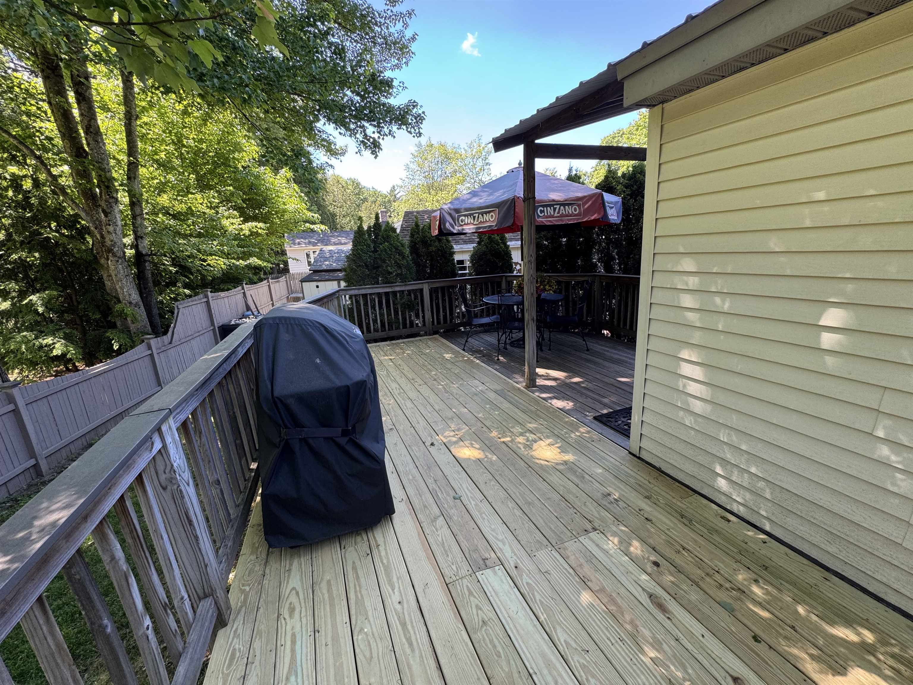 61 Dale Dr, Keene, NH 03431