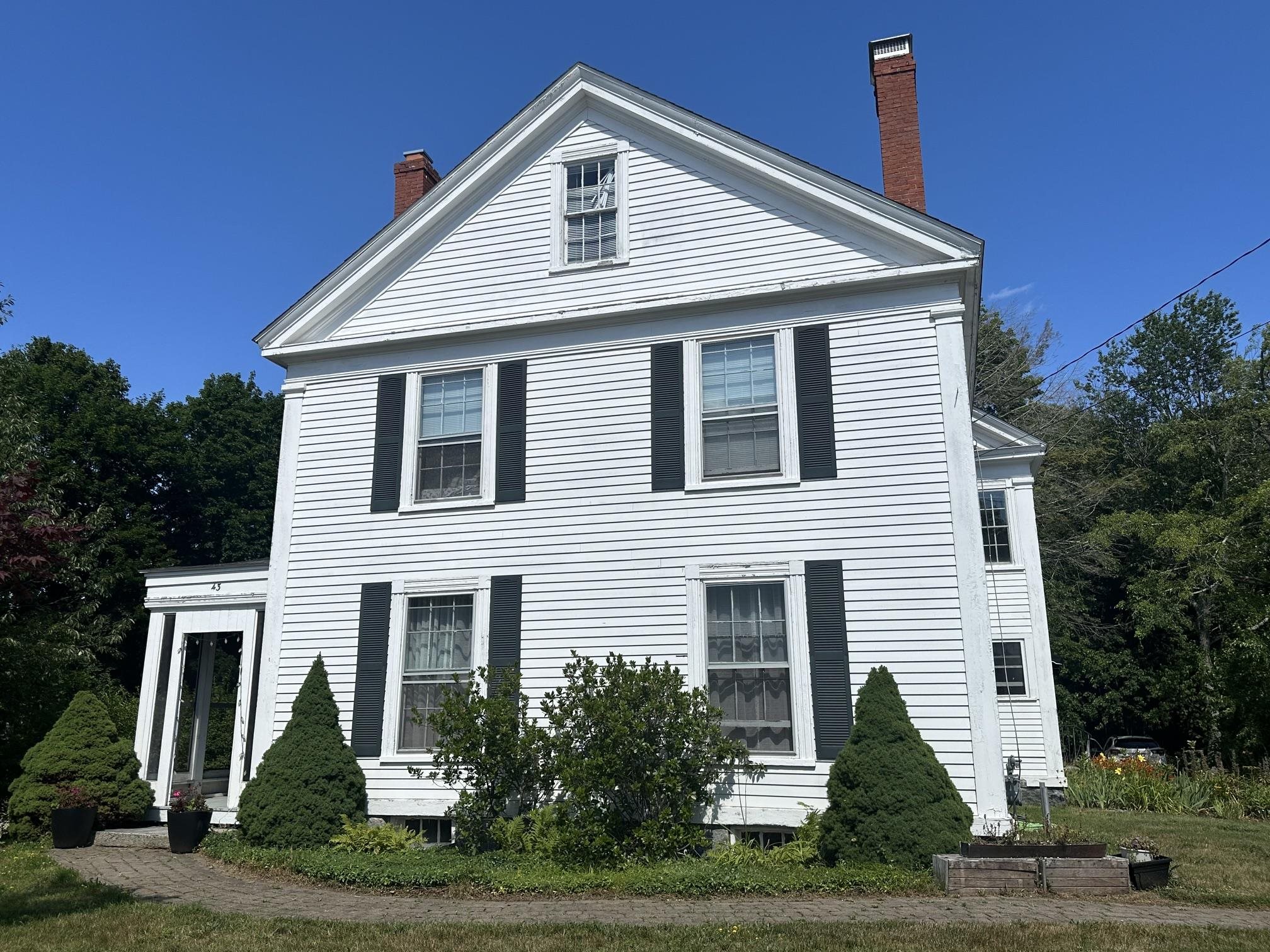 Photo 2 of Single family home for sale at 43 Post Rd, Greenland, NH 03840 | MLS# 5101471 | Listing updated on 2026-09-17