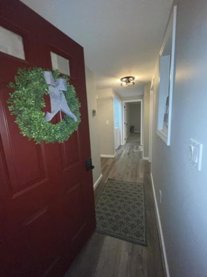 22 Essex Green Rd #22B, Merrimack, NH 03054