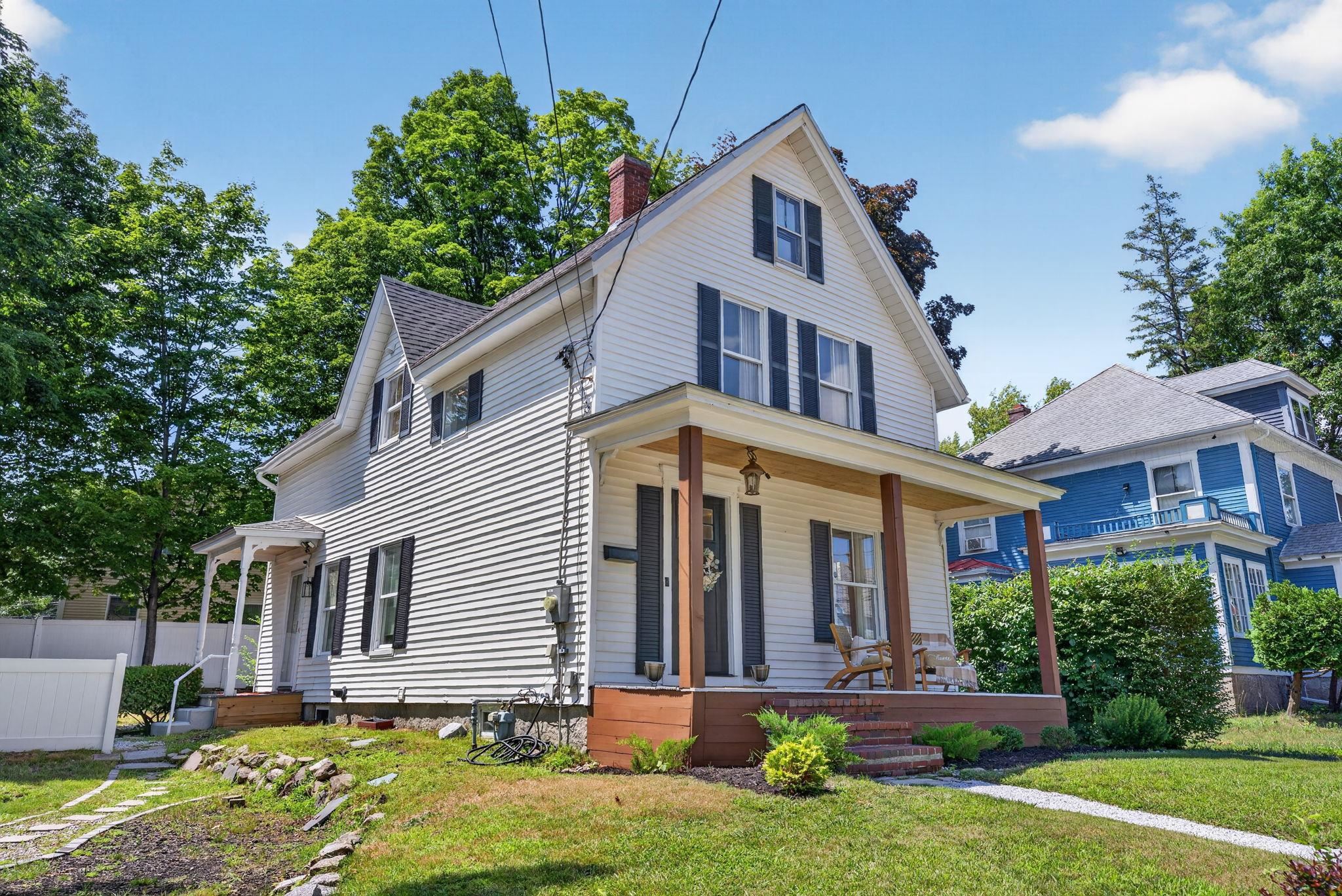442 Mammoth Rd, Manchester, NH 03109
