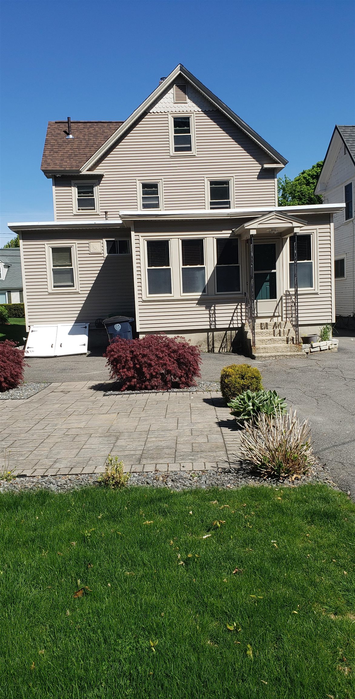 Photo 22 of 24