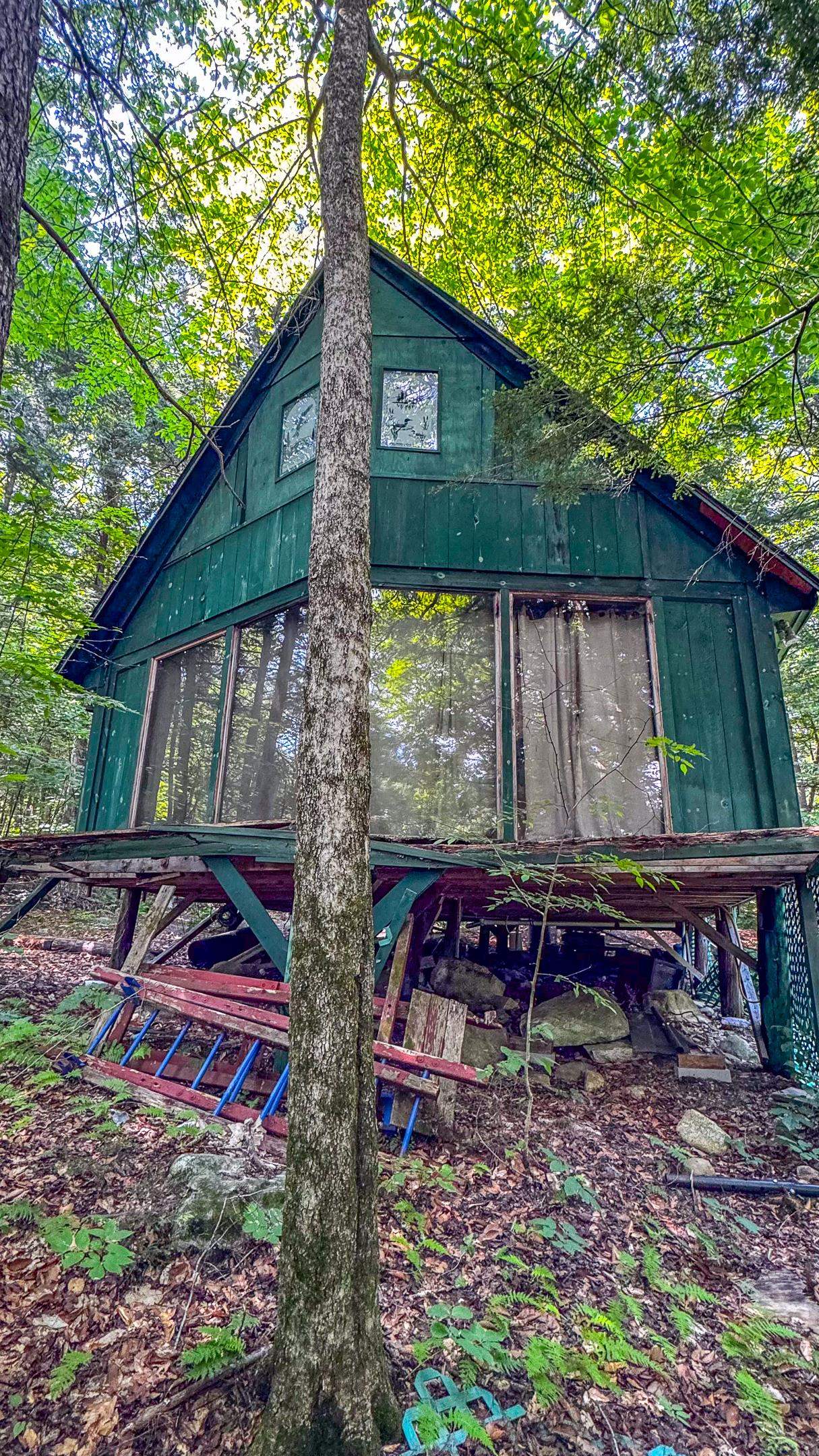 148 Summit View Dr, Tamworth, NH 03886