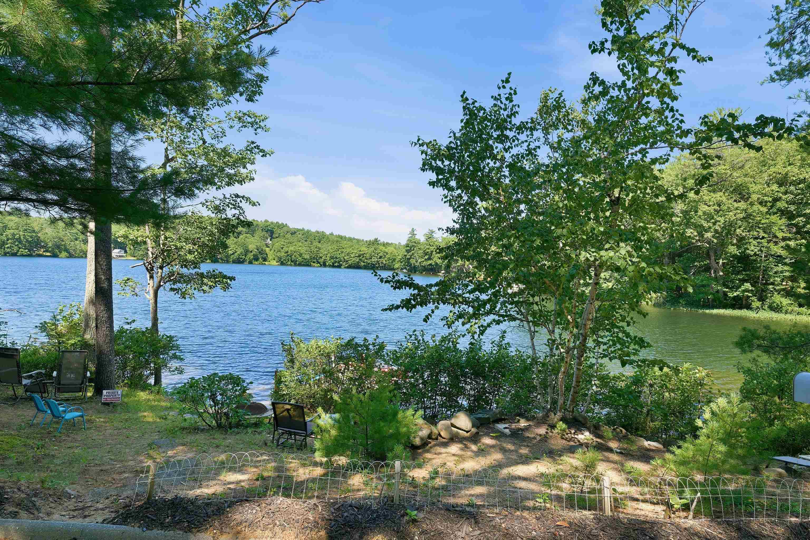 9 Berry Rd, Loudon, NH 03307