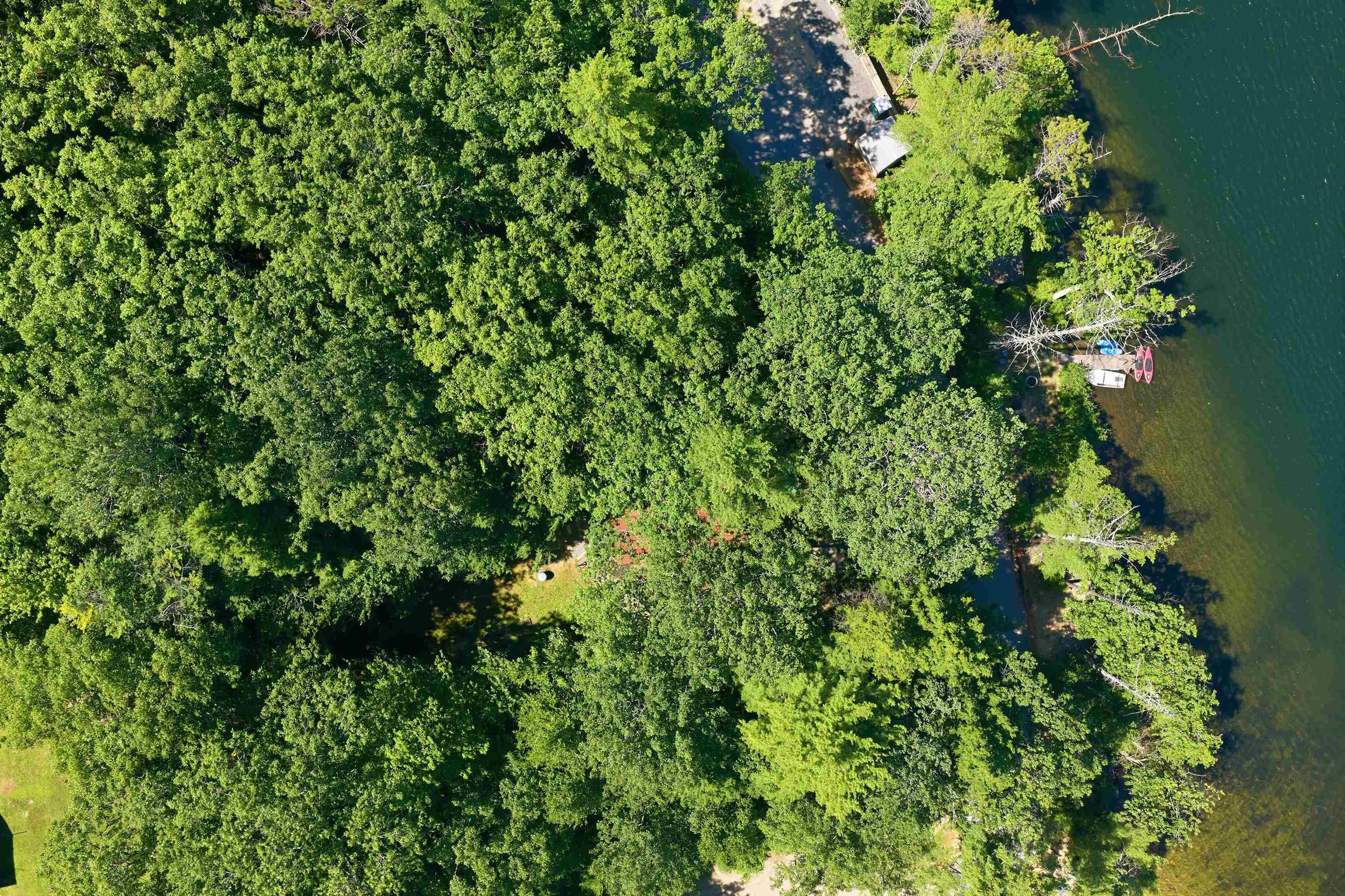 9 Berry Rd, Loudon, NH 03307
