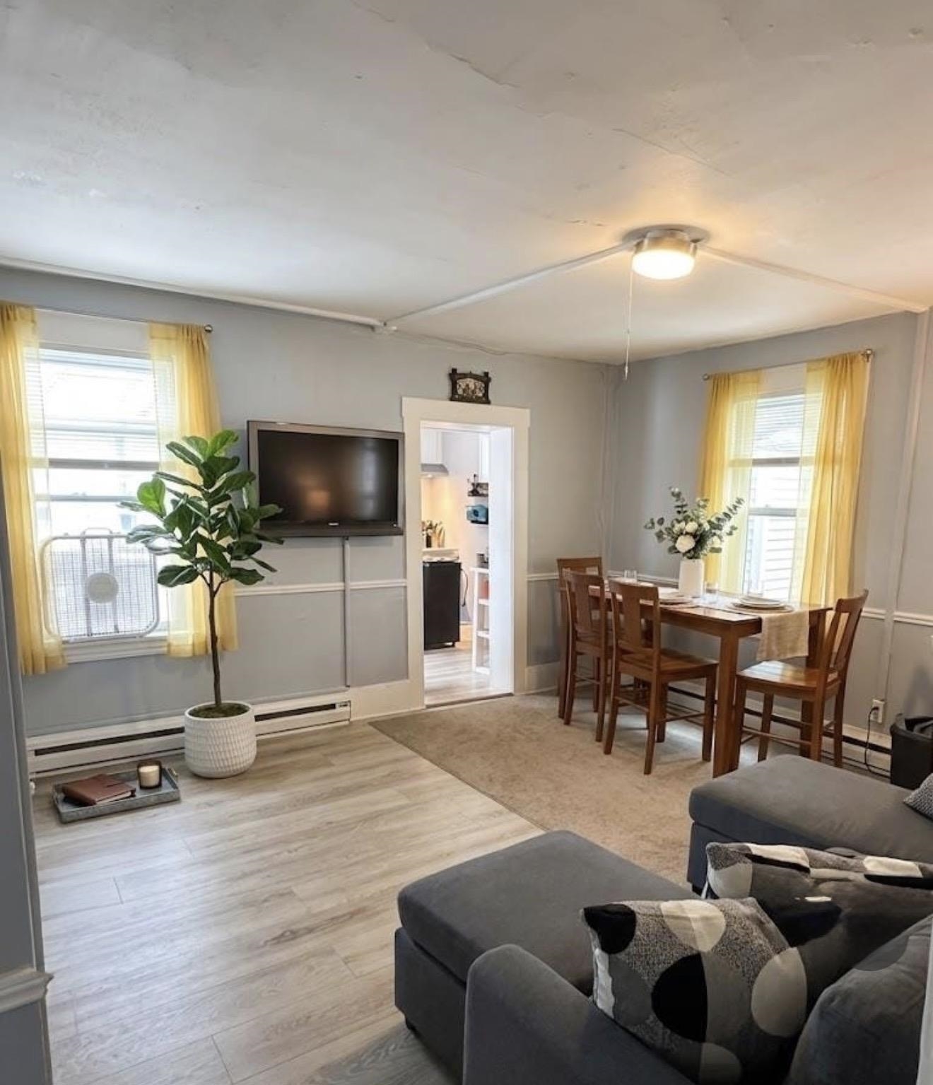 44 Bridge St, Hillsborough, NH 03244