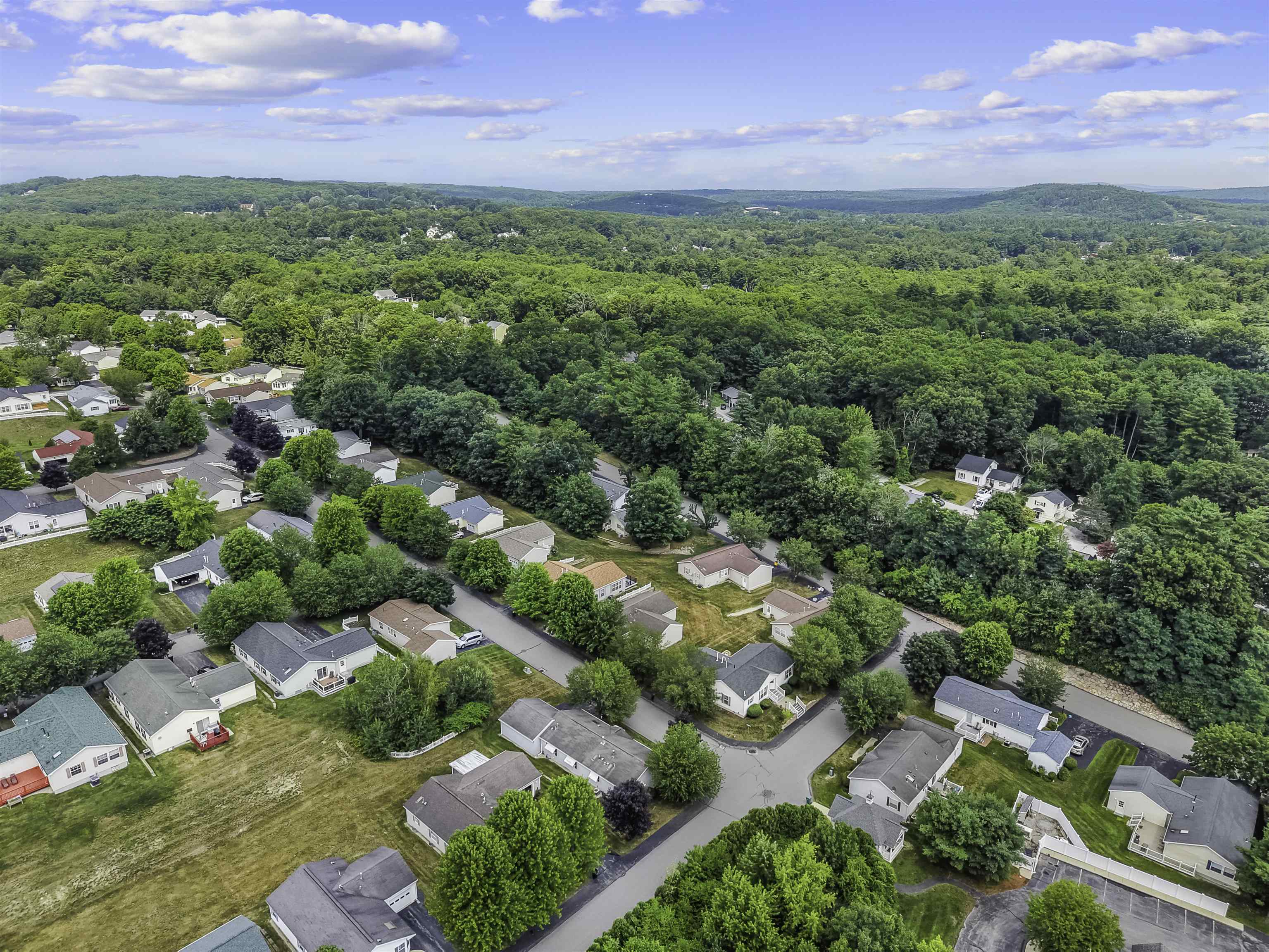 17 Heritage Way, Manchester, NH 03104