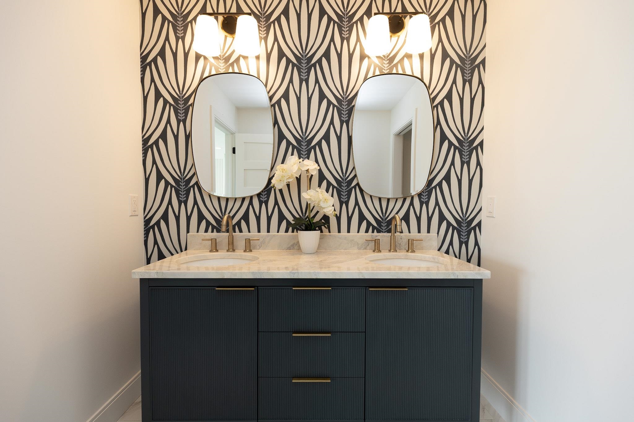 A beautifully finished vanity offering style & storage!