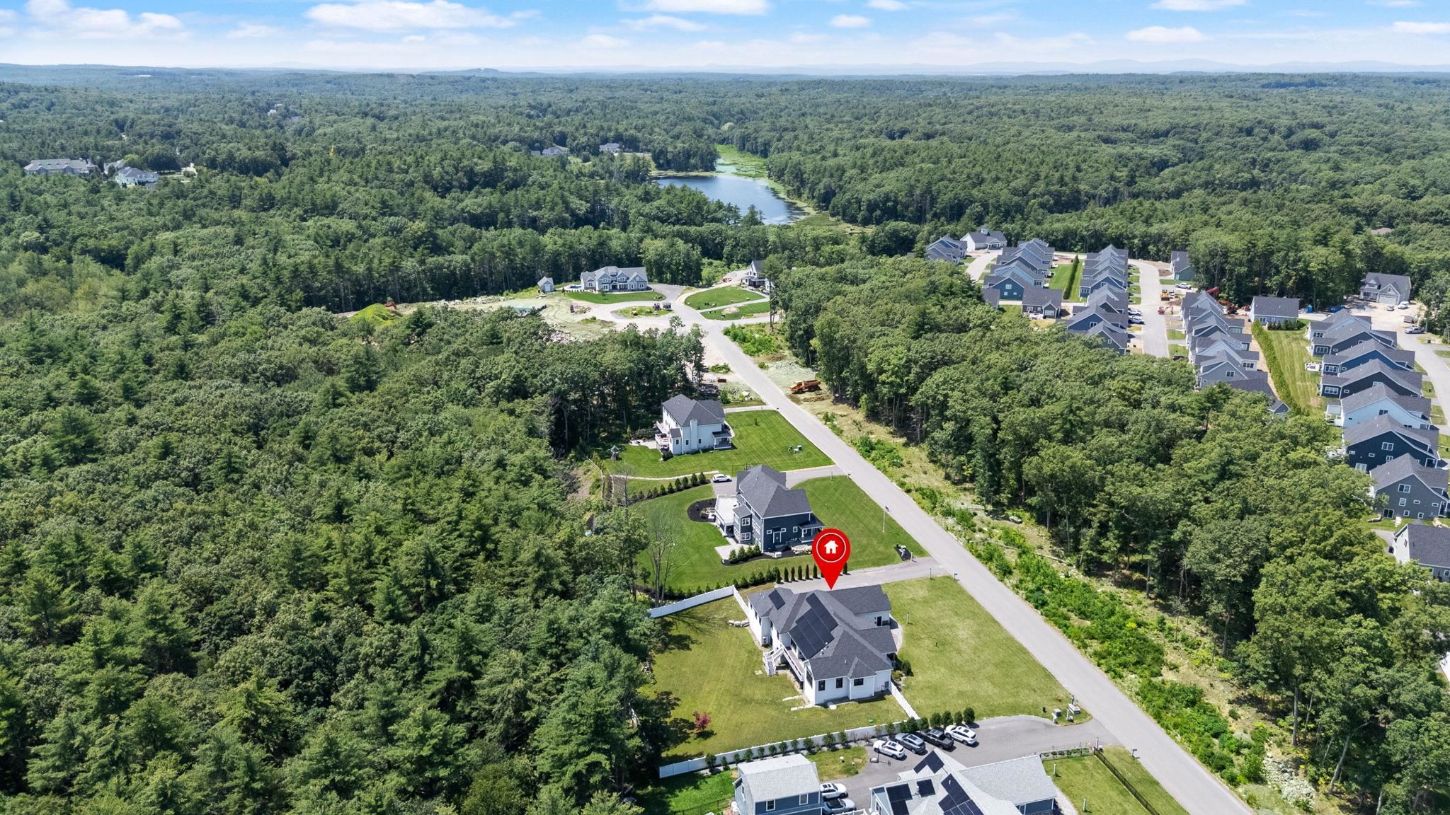 7 Lilac Ridge Rd, Windham, NH 03087